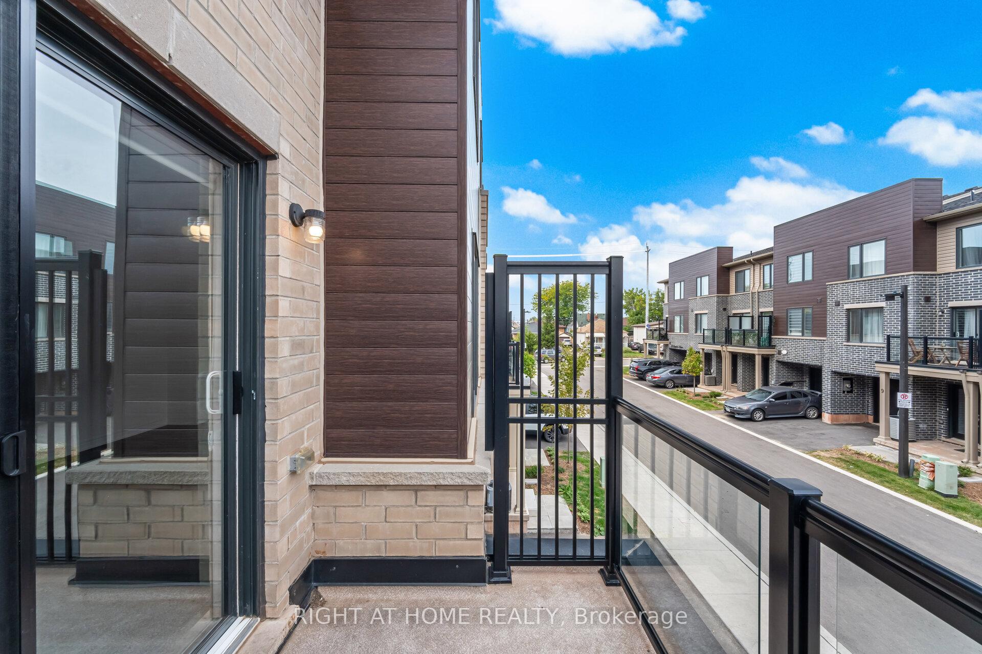 Photo 25 of 14 Dryden Lane, Hamilton, McQuesten — HOMEH