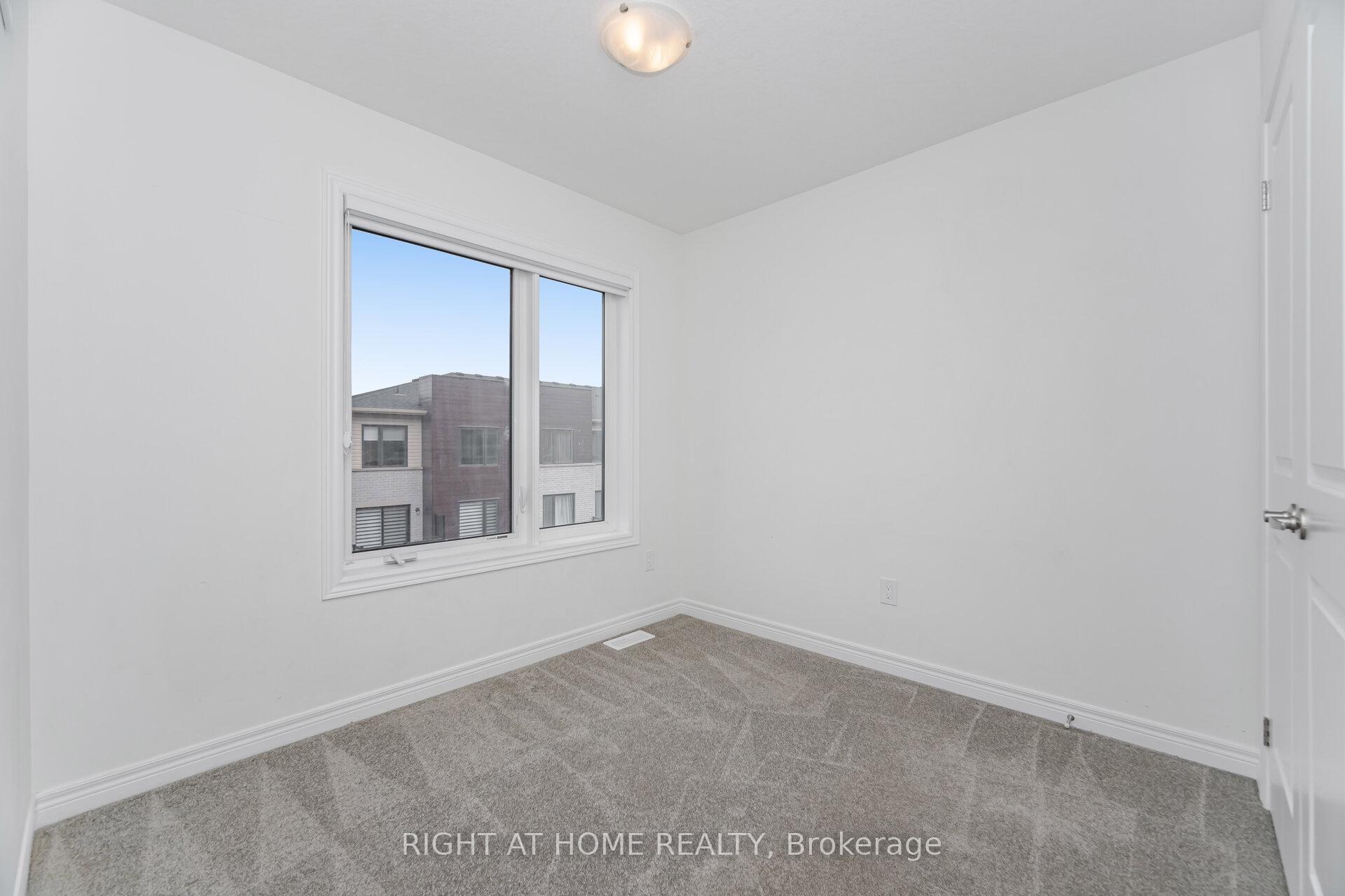 Photo 33 of 14 Dryden Lane, Hamilton, McQuesten — HOMEH