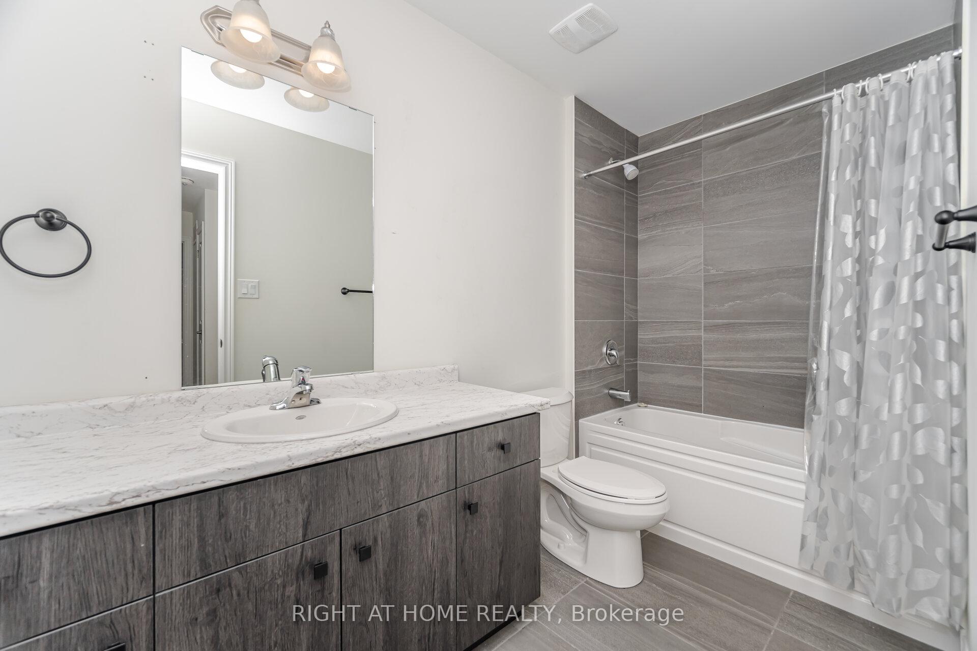 Photo 38 of 14 Dryden Lane, Hamilton, McQuesten — HOMEH
