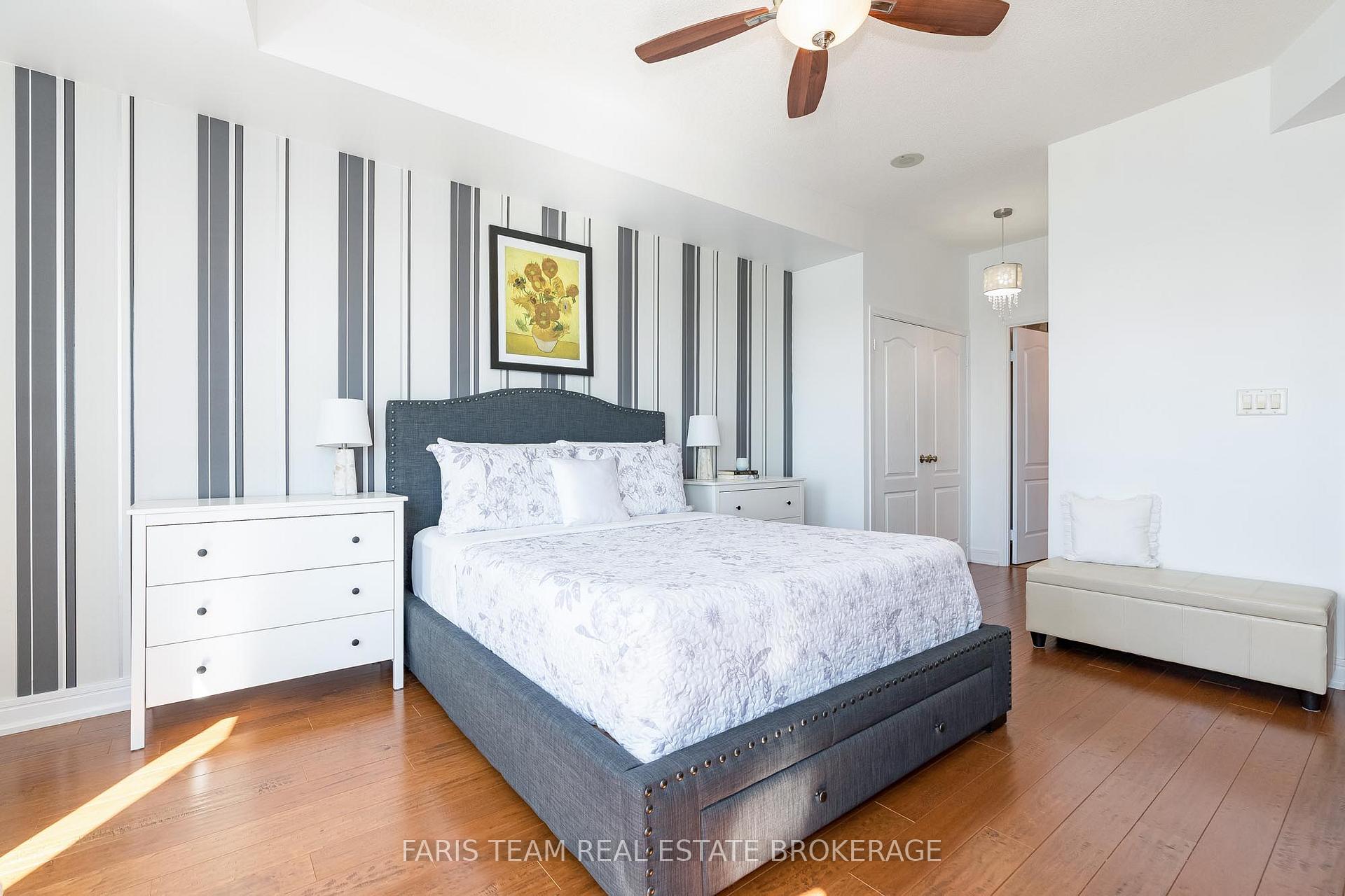 Photo 16 of Unit 902, 2 Toronto Street, Barrie, City Centre — HOMEH