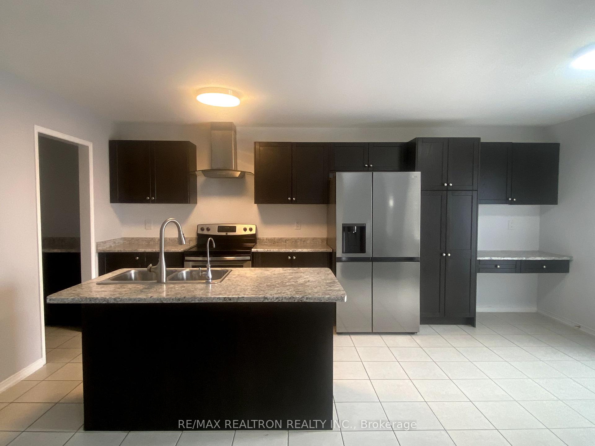 Photo 4 of 11 Dewsnap Road, Ajax, Northeast Ajax — HOMEH