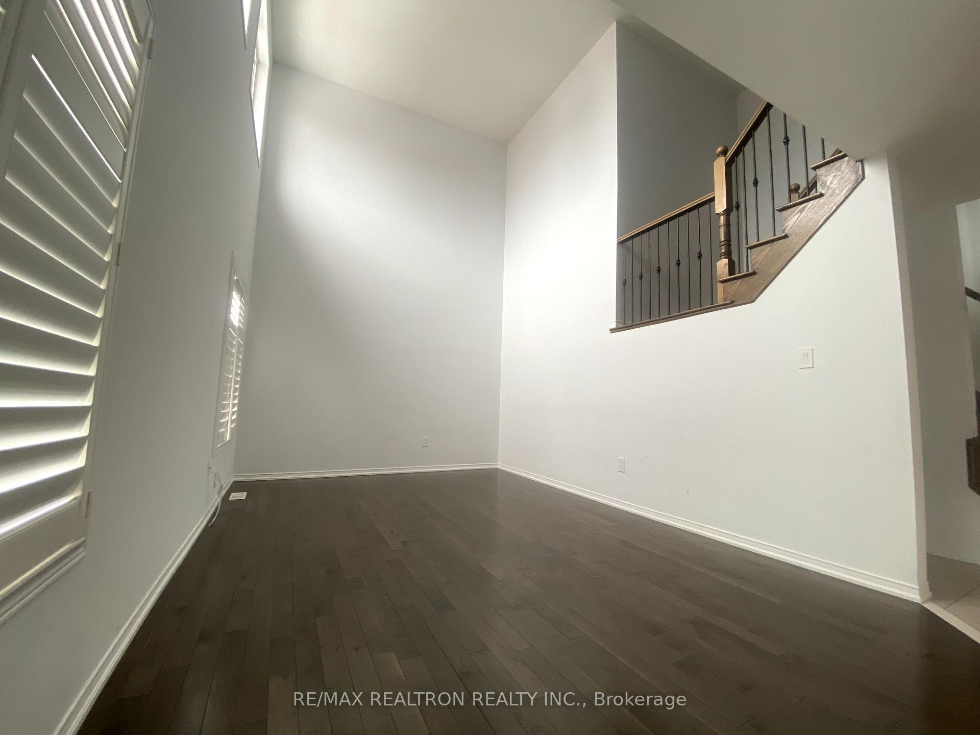 Photo 5 of 11 Dewsnap Road, Ajax, Northeast Ajax — HOMEH