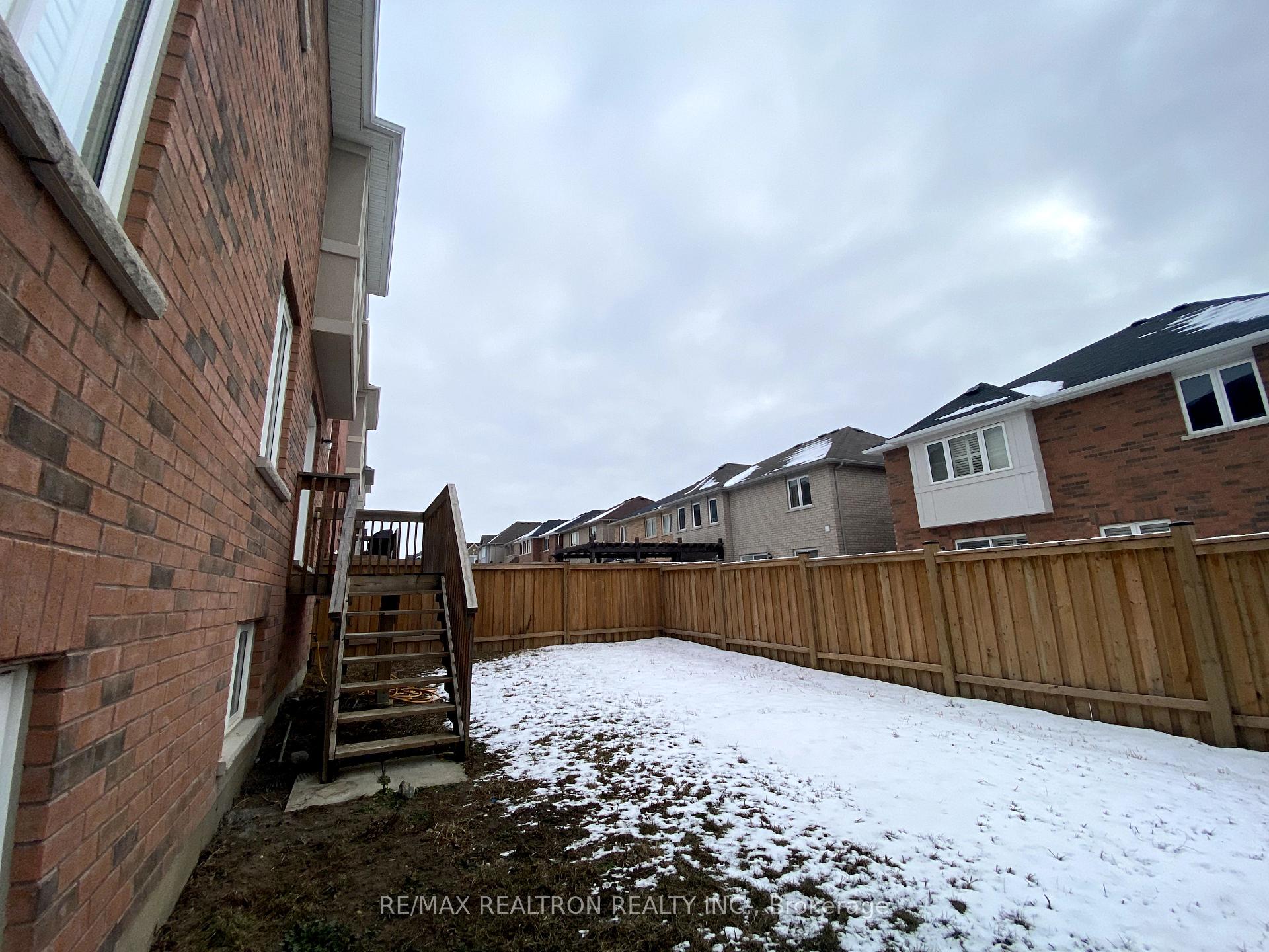 Photo 19 of 11 Dewsnap Road, Ajax, Northeast Ajax — HOMEH