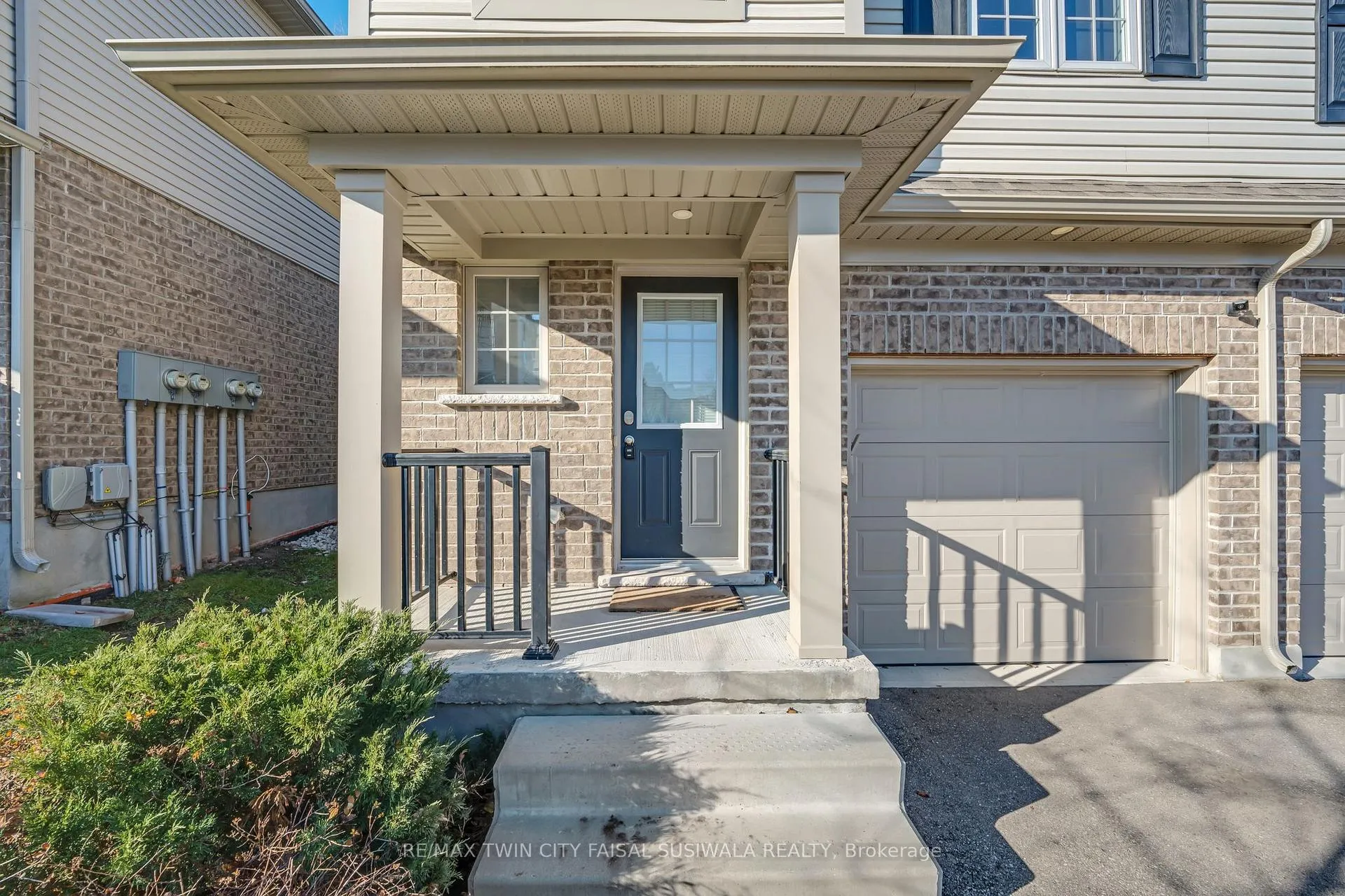 Photo 2 of Unit 56, 50 Pinnacle Drive, Kitchener — HOMEH