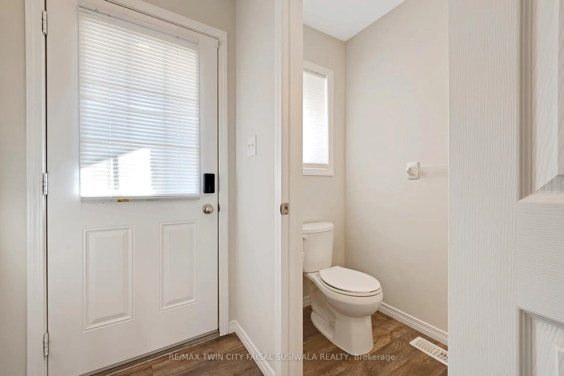 Photo 6 of Unit 56, 50 Pinnacle Drive, Kitchener — HOMEH