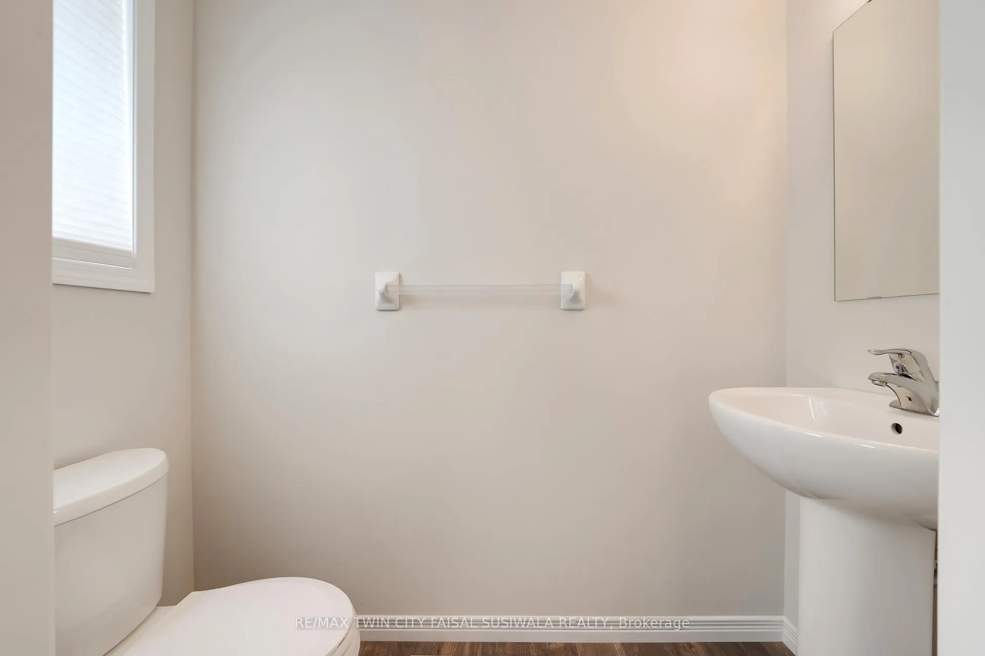 Photo 7 of Unit 56, 50 Pinnacle Drive, Kitchener — HOMEH