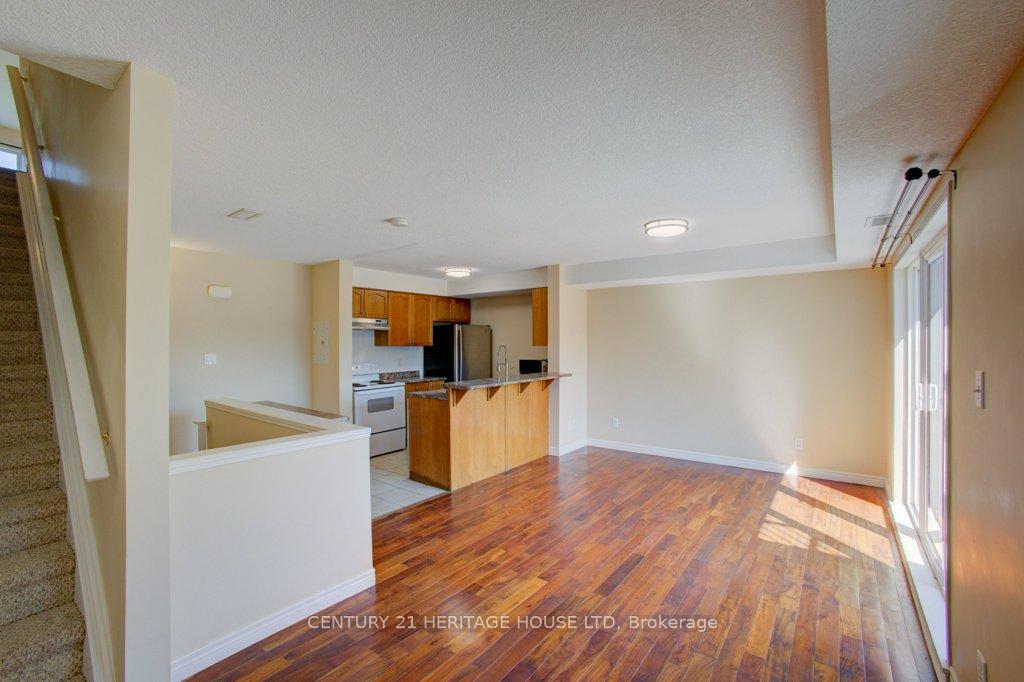 Photo 13 of Unit 10D, 45 Cedar Hill Cresc, Kitchener, Pioneer Park — HOMEH