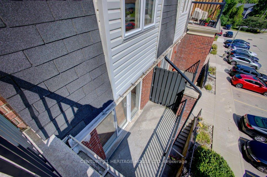 Photo 28 of Unit 10D, 45 Cedar Hill Cresc, Kitchener, Pioneer Park — HOMEH