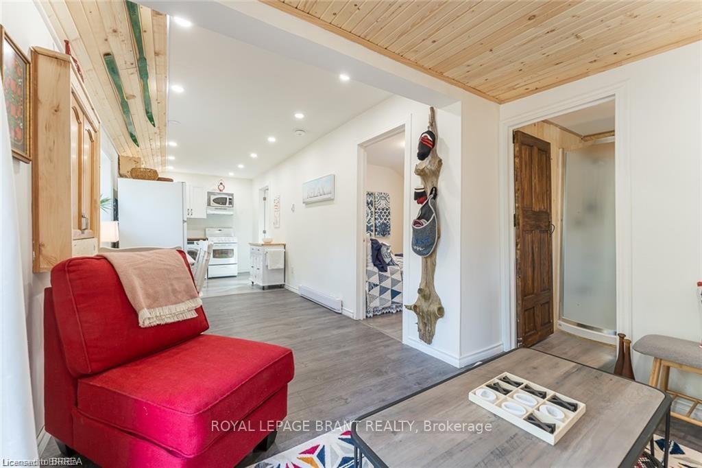 Photo 20 of 9296 Beachwood Road, Collingwood — HOMEH