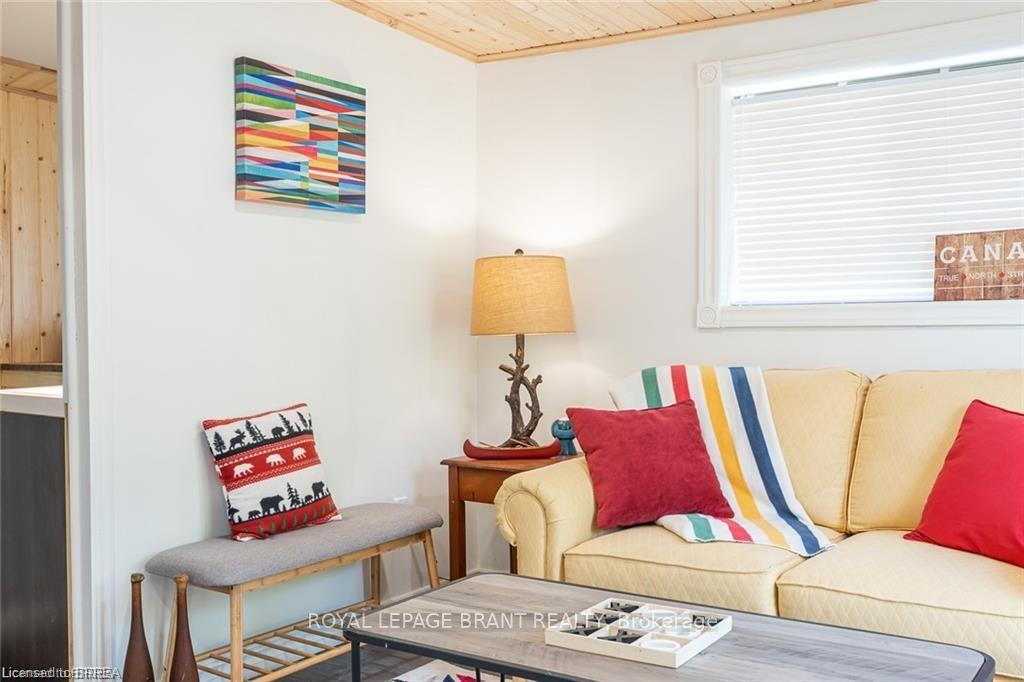 Photo 22 of 9296 Beachwood Road, Collingwood — HOMEH