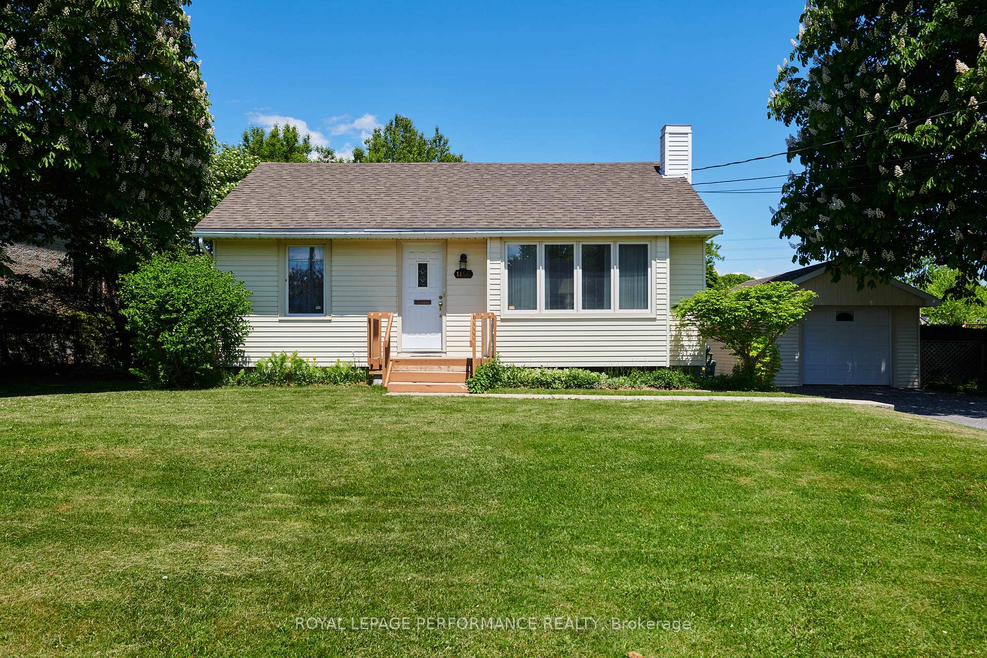 Photo 1 of 1156 Normandy Crescent, Ottawa, Borden Farm/Stewart Farm/Carleton Heights/Parkwood Hills — HOMEH