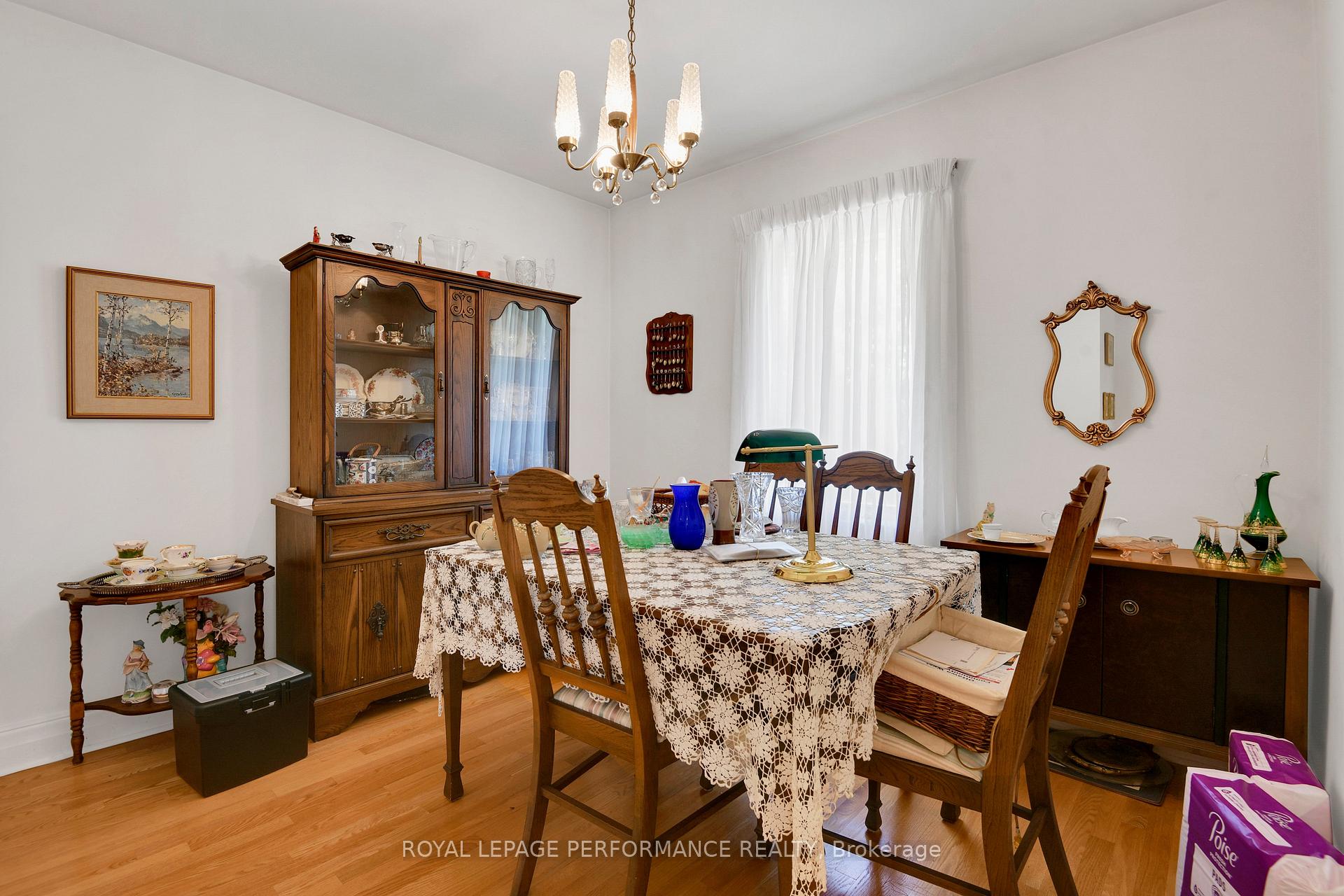 Photo 9 of 1156 Normandy Crescent, Ottawa, Borden Farm/Stewart Farm/Carleton Heights/Parkwood Hills — HOMEH