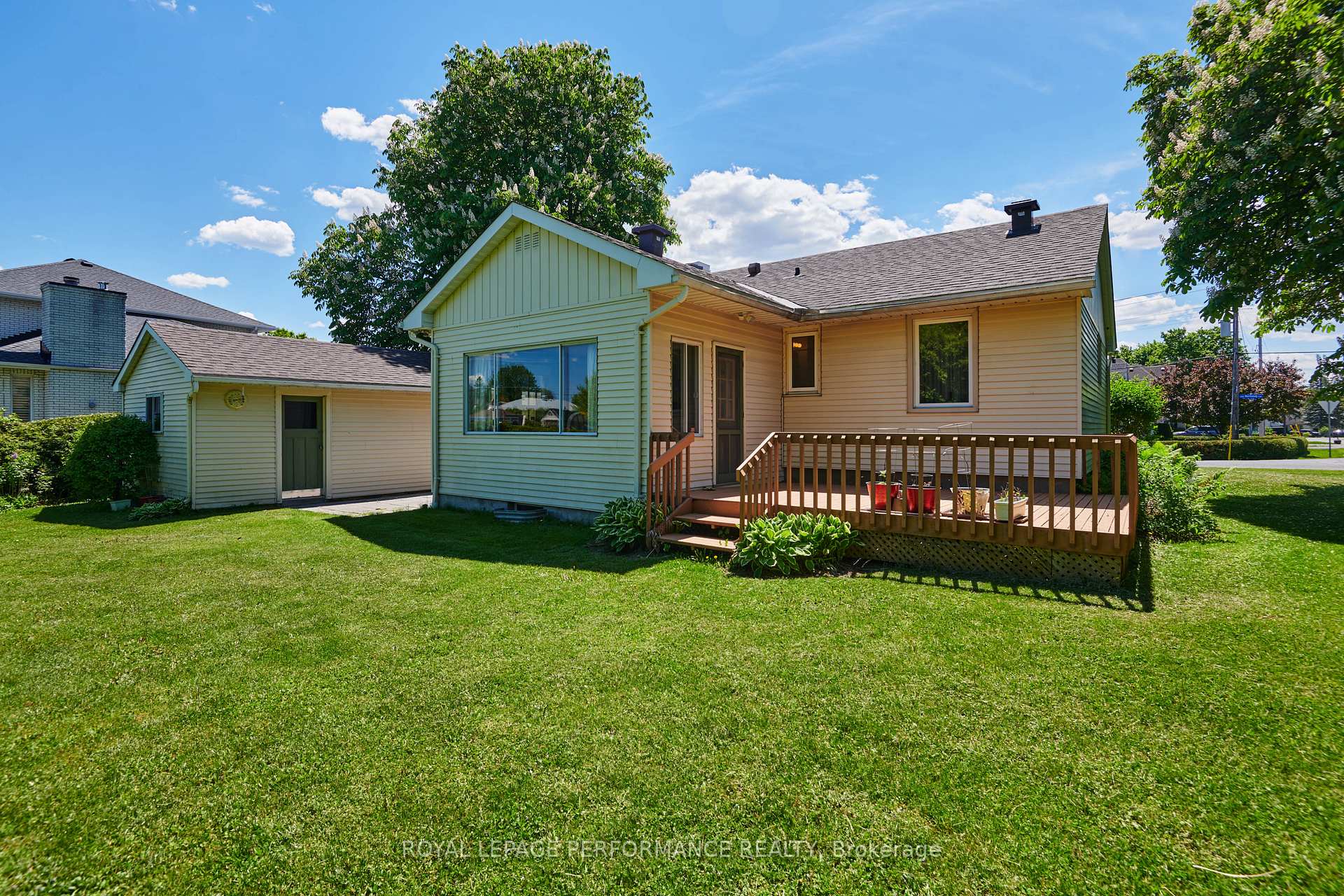 Photo 21 of 1156 Normandy Crescent, Ottawa, Borden Farm/Stewart Farm/Carleton Heights/Parkwood Hills — HOMEH