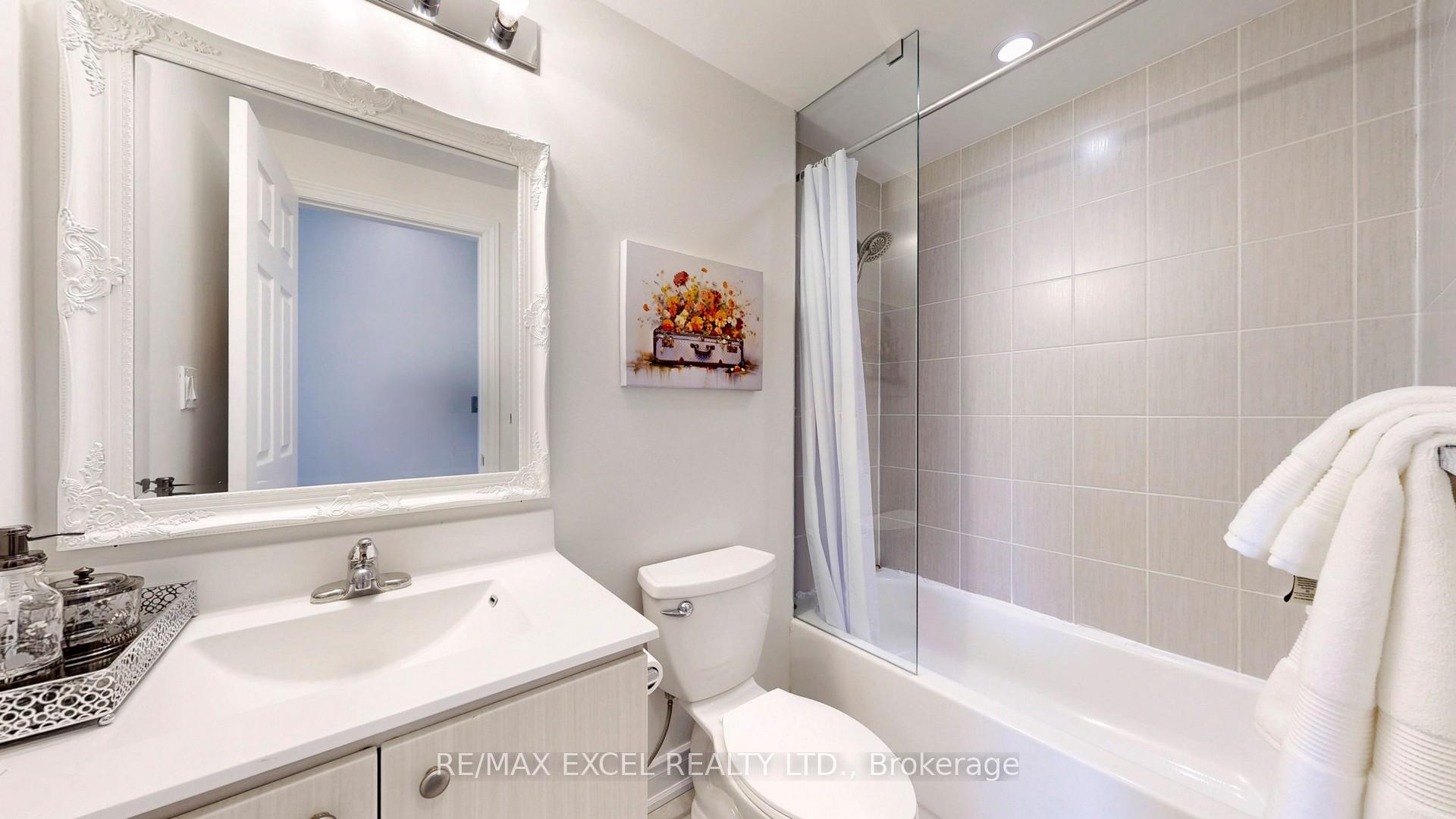 Photo 31 of 76 Unity Gardens Drive, Markham, Village Green-South Unionville — HOMEH