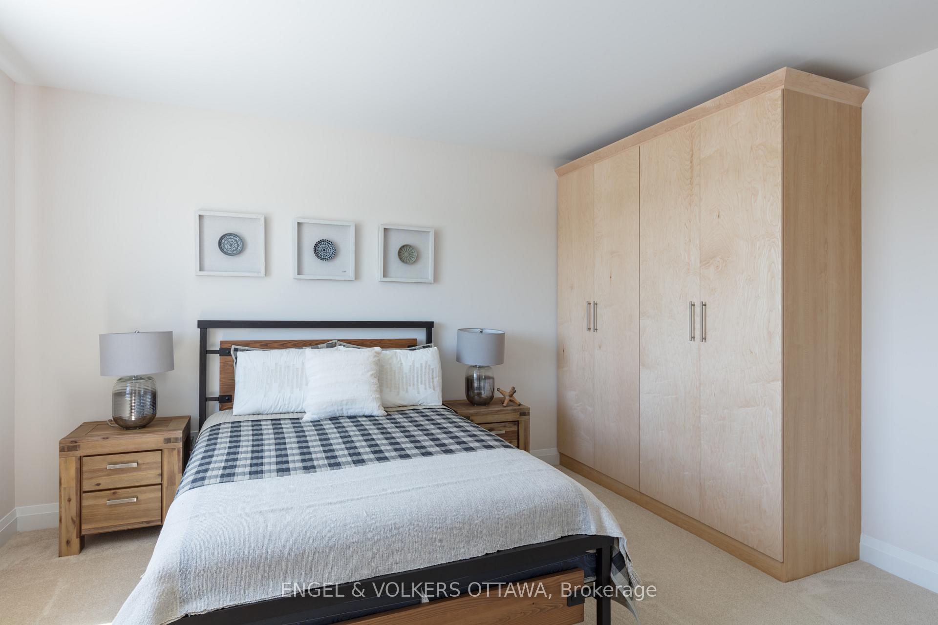 Photo 4 of Unit 408, 459 Barnet Boulevard, Renfrew — HOMEH