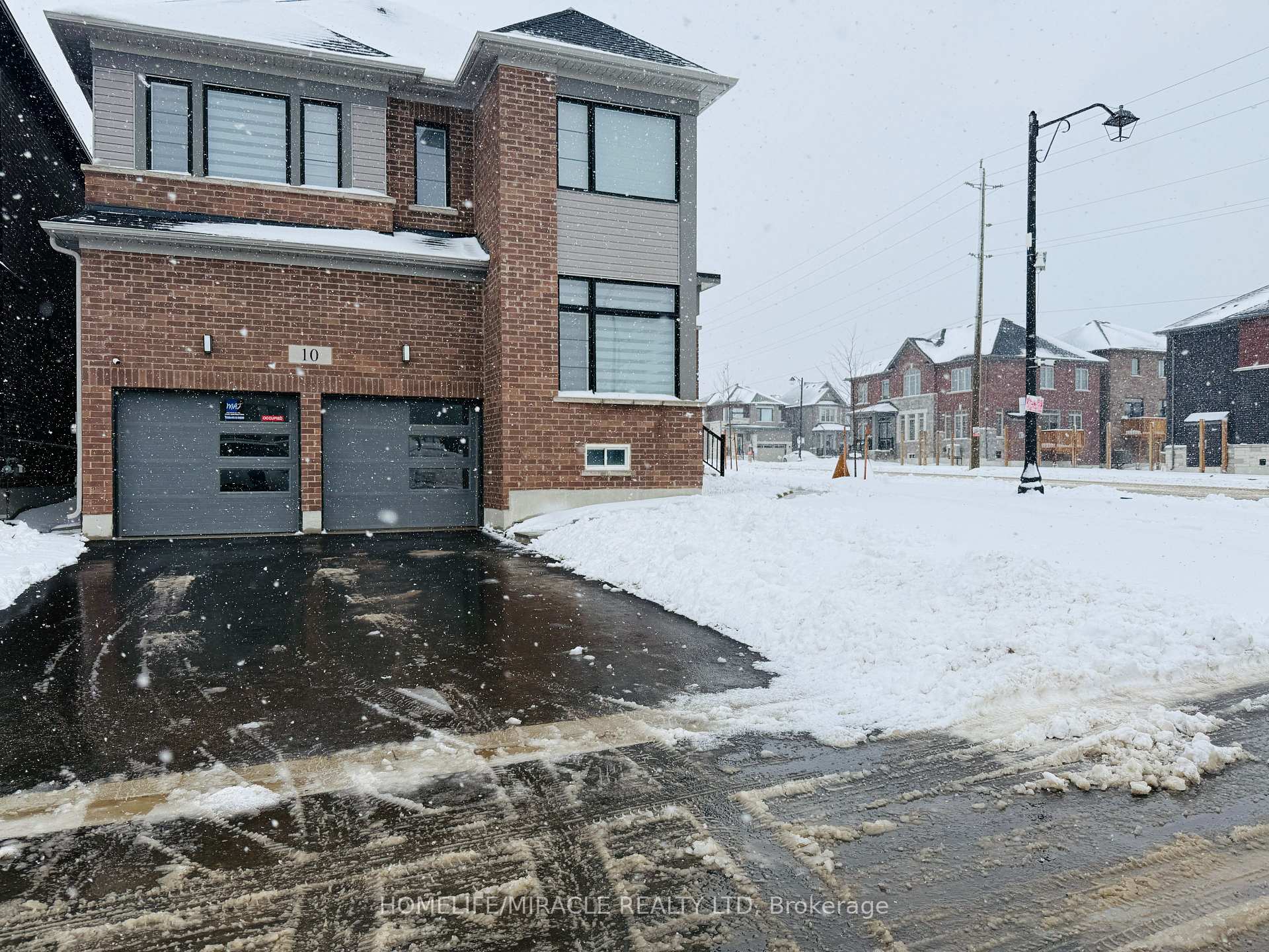 Photo 1 of 10 Gibson Drive, Erin — HOMEH