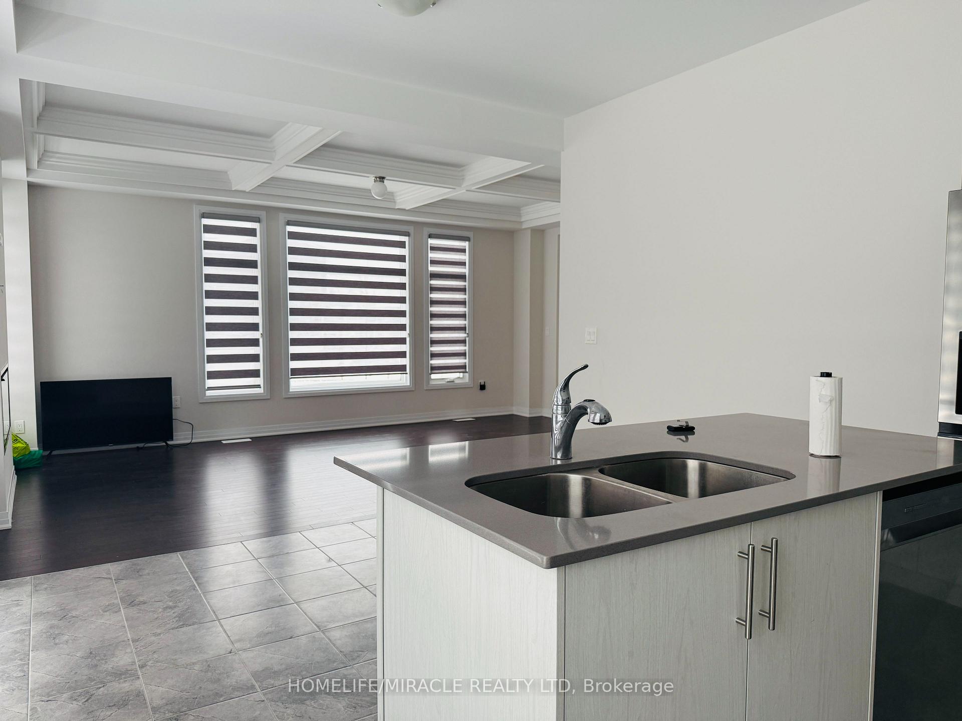 Photo 11 of 10 Gibson Drive, Erin — HOMEH