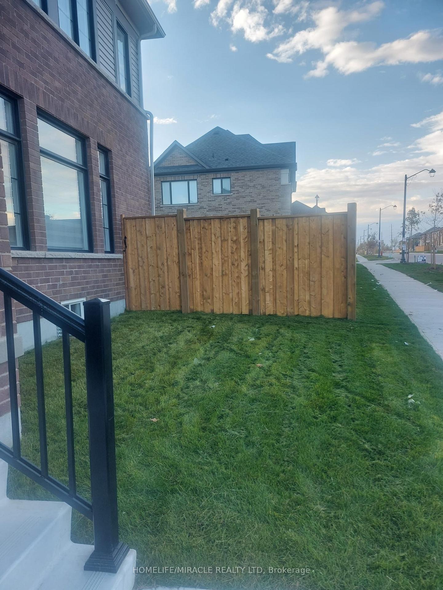 Photo 34 of 10 Gibson Drive, Erin — HOMEH