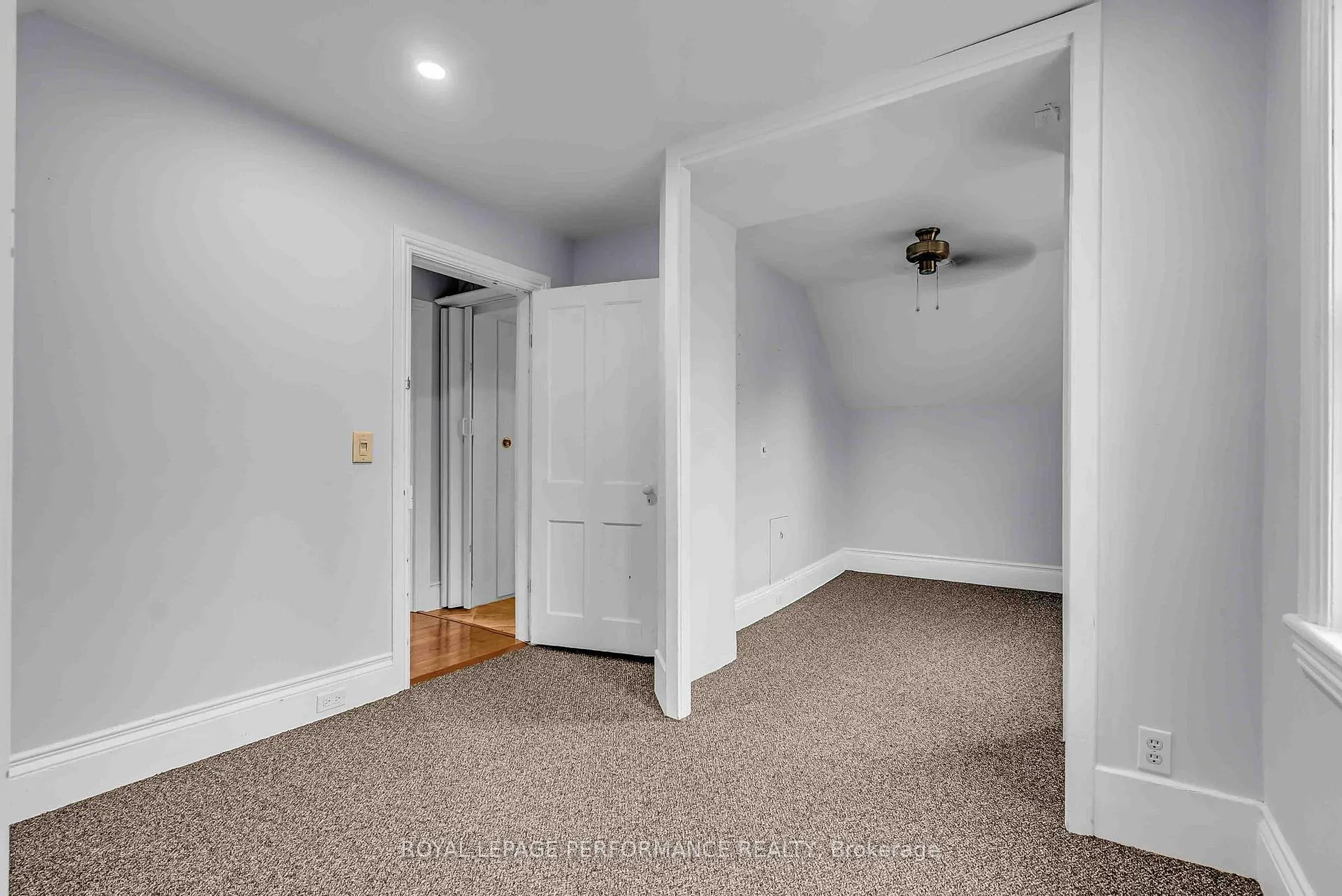 Photo 55 of 115 Fifth Street E, Cornwall — HOMEH