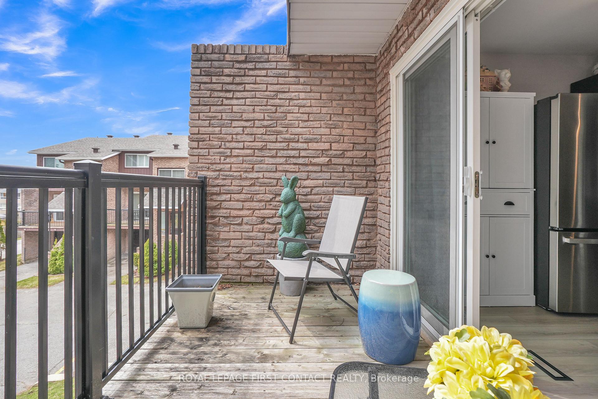 Photo 10 of Unit 6, 17 St Vincent Street, Barrie, North Shore — HOMEH