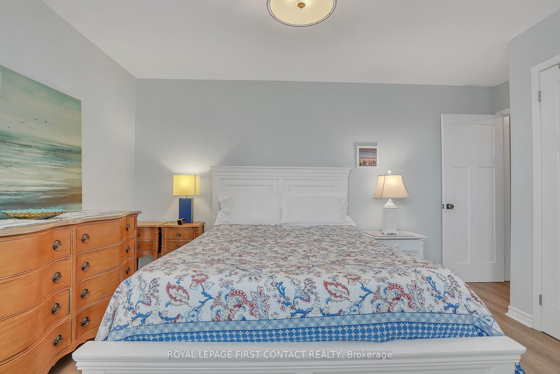 Photo 22 of Unit 6, 17 St Vincent Street, Barrie, North Shore — HOMEH