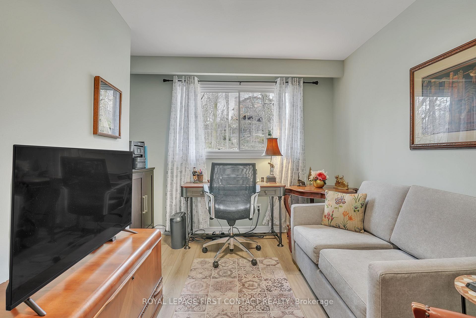 Photo 28 of Unit 6, 17 St Vincent Street, Barrie, North Shore — HOMEH