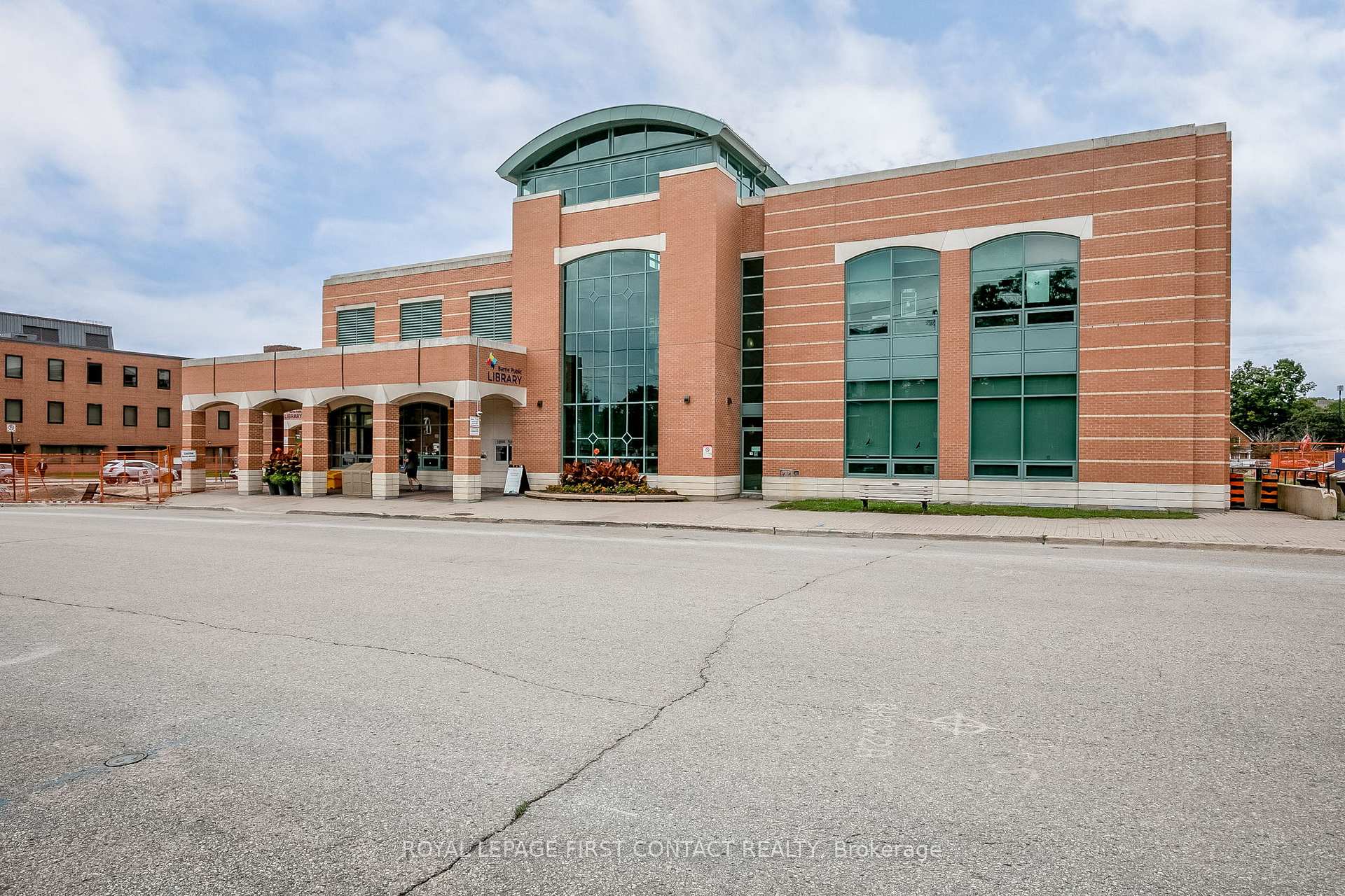Photo 47 of Unit 6, 17 St Vincent Street, Barrie, North Shore — HOMEH