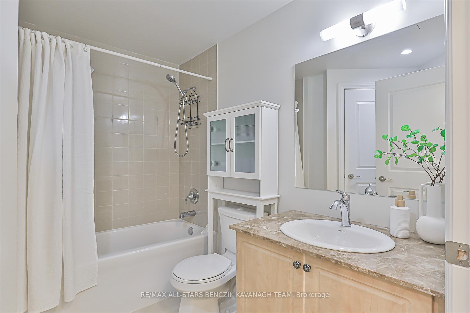 Photo 12 of Unit 212, 68 Main Street N, Markham, Old Markham Village — HOMEH