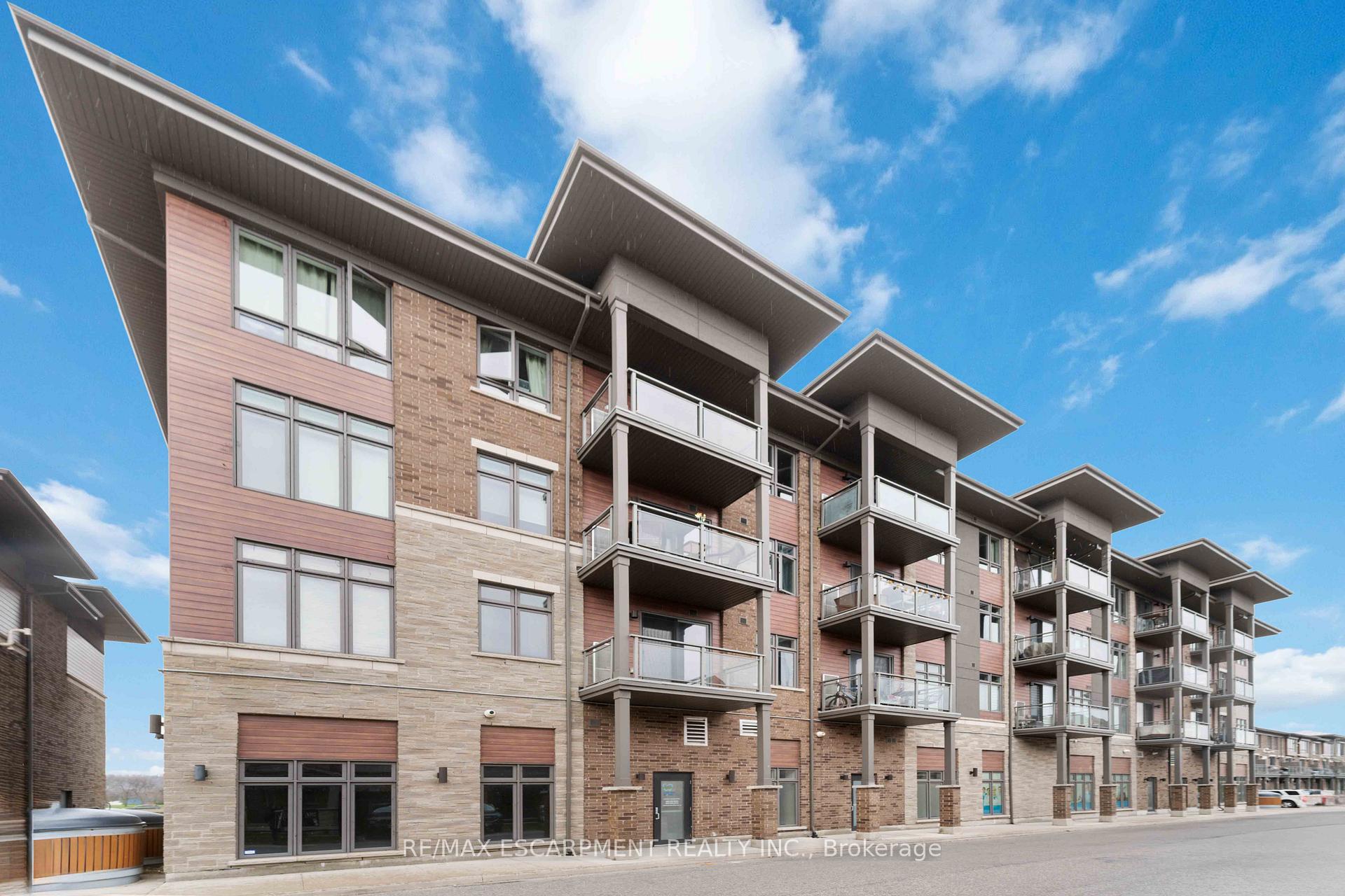 Photo 5 of Unit 208, 520 North Service Road, Grimsby, Grimsby Beach — HOMEH