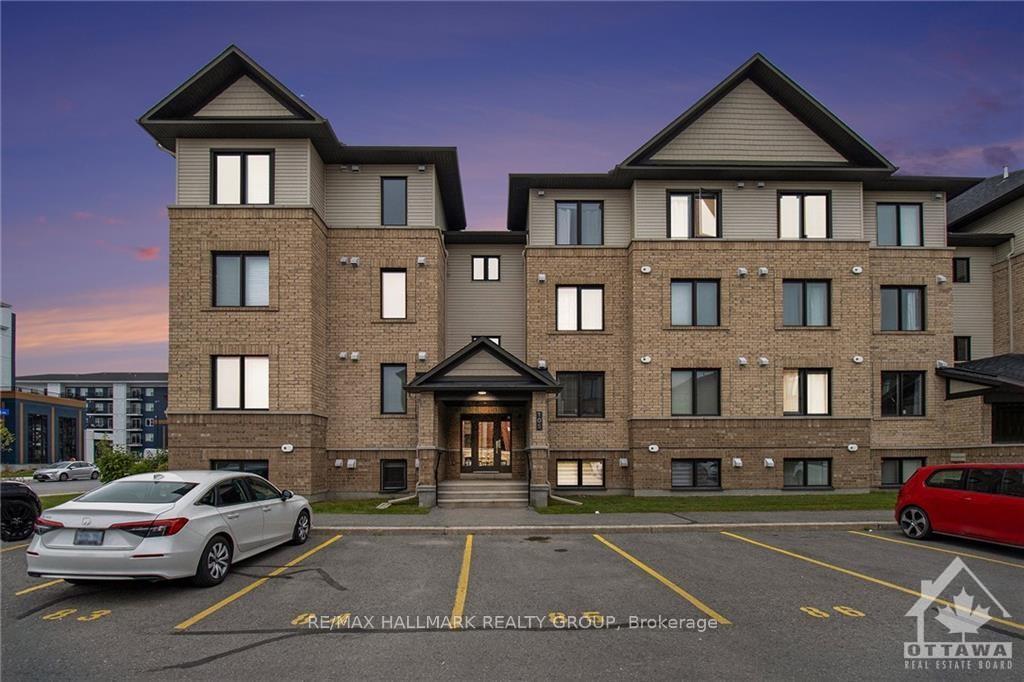 Front of Unit 1, 105 Bluestone