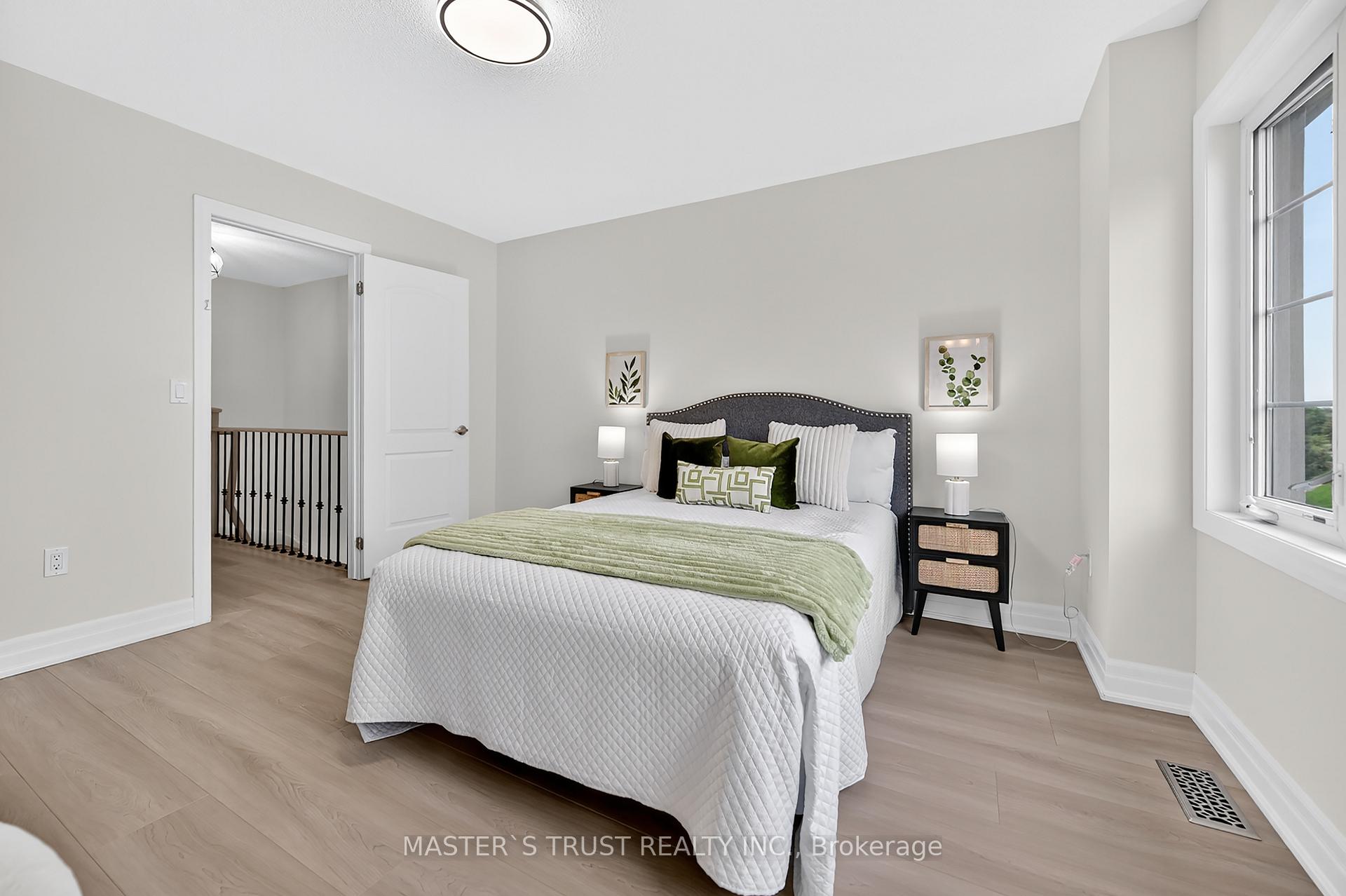 Photo 15 of 27 Beverley Glen Boulevard, Vaughan, Beverley Glen — HOMEH