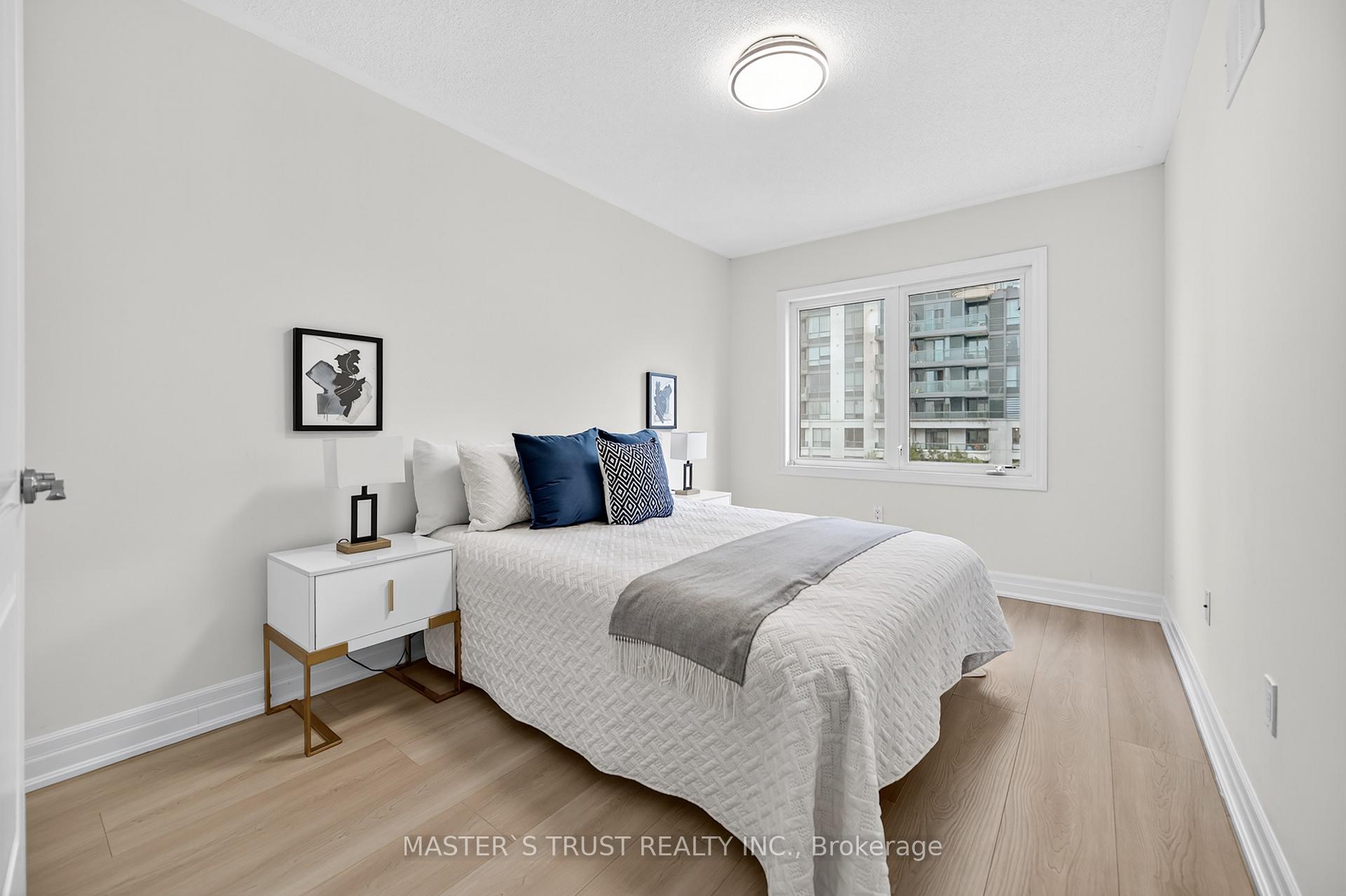 Photo 19 of 27 Beverley Glen Boulevard, Vaughan, Beverley Glen — HOMEH