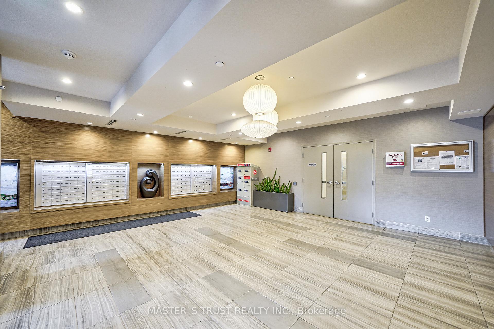 Photo 2 of Unit 404, 2 Adam Sellers Street, Markham, Cornell — HOMEH