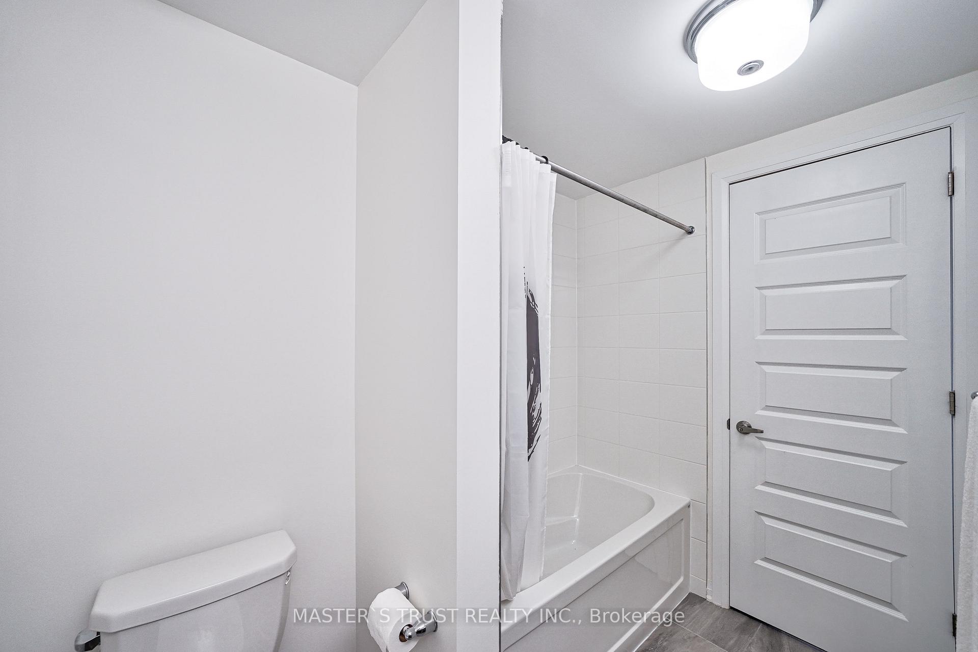 Photo 5 of Unit 404, 2 Adam Sellers Street, Markham, Cornell — HOMEH