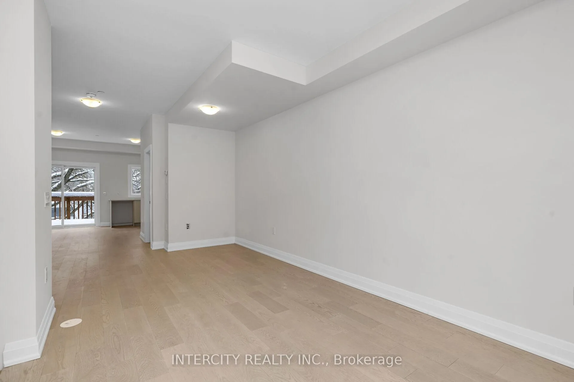Photo 6 of Unit Unit 10, 39 Marret Lane, Clarington, Newcastle — HOMEH