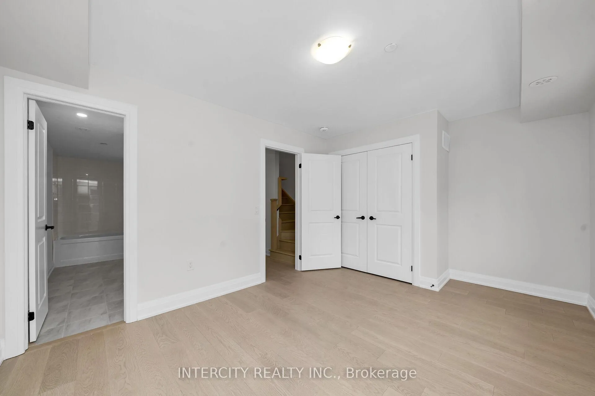 Photo 27 of Unit Unit 10, 39 Marret Lane, Clarington, Newcastle — HOMEH