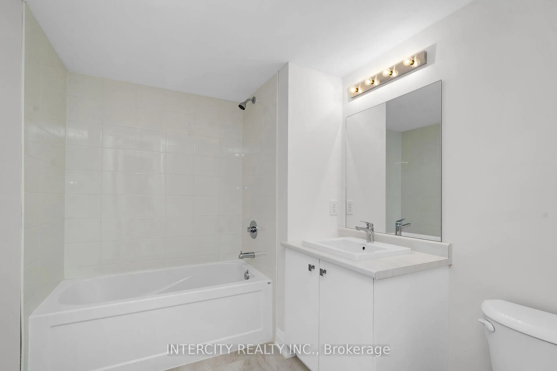 Photo 30 of Unit Unit 10, 39 Marret Lane, Clarington, Newcastle — HOMEH