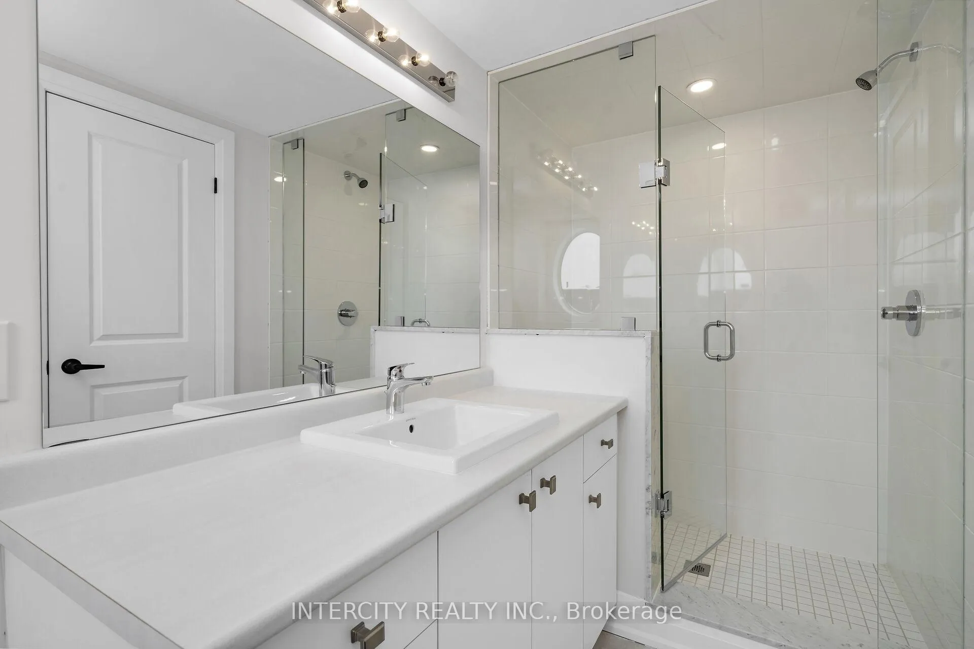 Photo 41 of Unit Unit 10, 39 Marret Lane, Clarington, Newcastle — HOMEH
