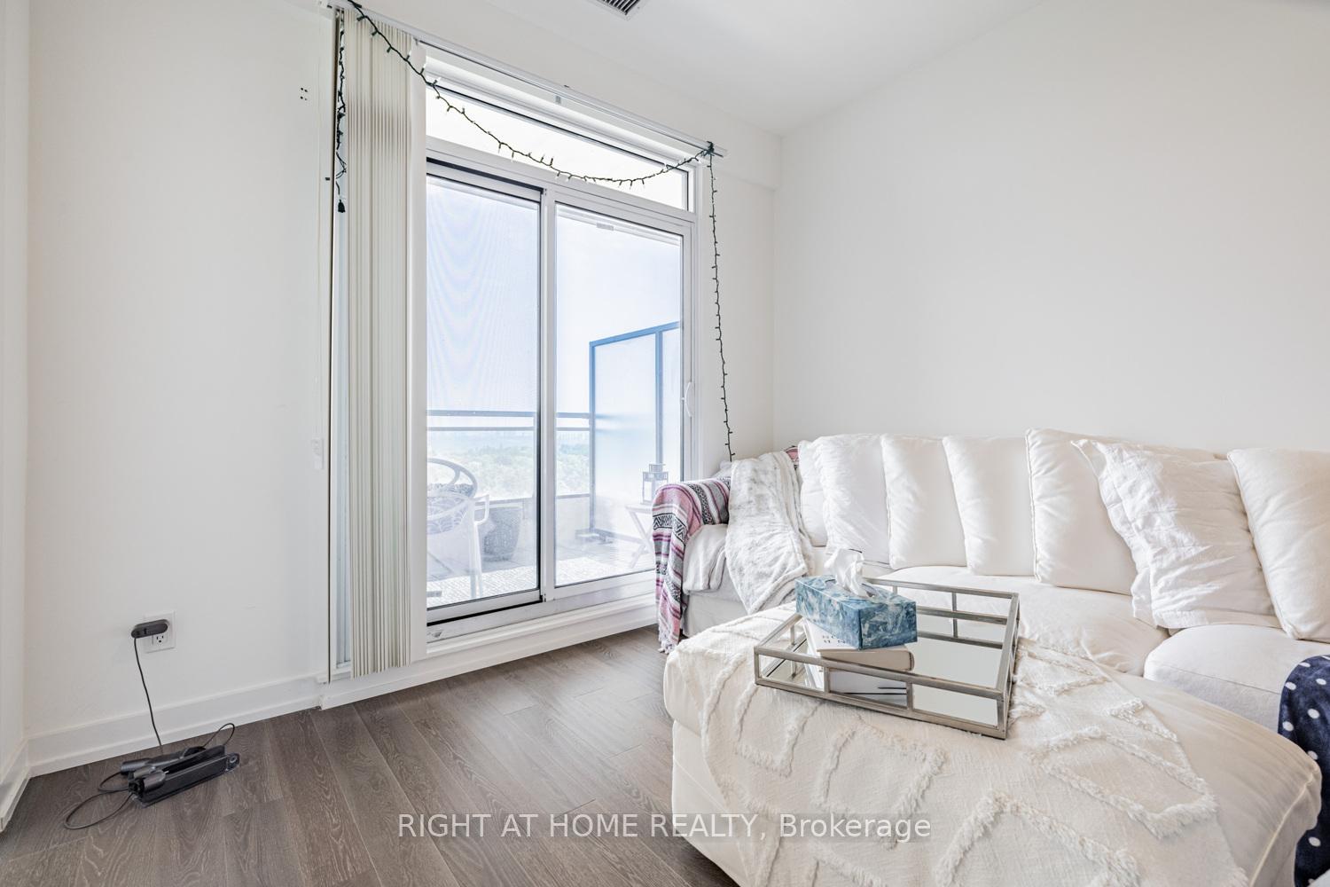 Photo 5 of Unit 1207, 1 Grandview Avenue, Markham, Grandview — HOMEH