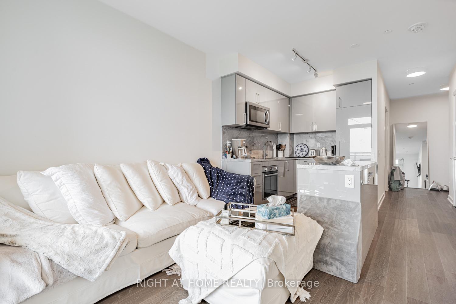 Photo 7 of Unit 1207, 1 Grandview Avenue, Markham, Grandview — HOMEH