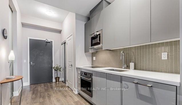 Photo 9 of Unit 406, 2916 Highway 7 Road, Vaughan, Concord — HOMEH