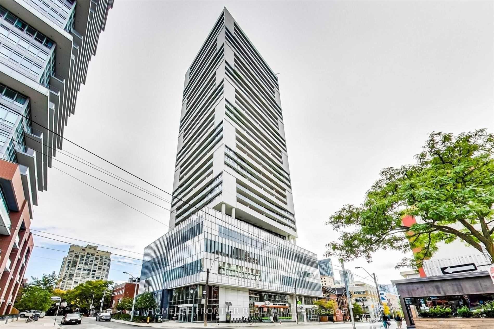 Front of Unit 1507, 89 Mcgill Street