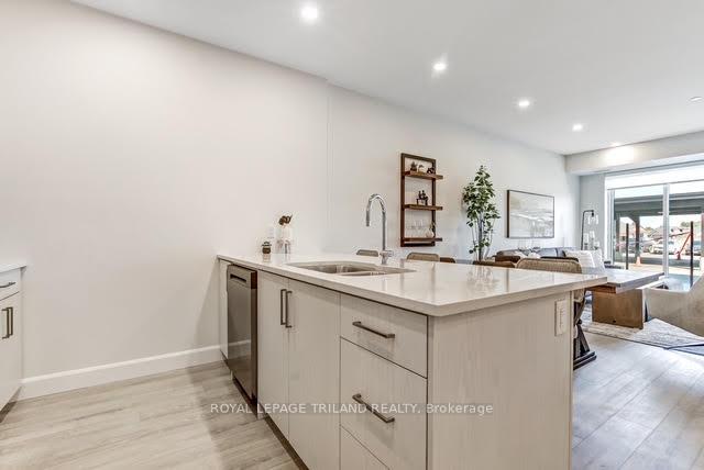 Photo 5 of Unit 106, 16 Compass Trail, Central Elgin, Port Stanley — HOMEH
