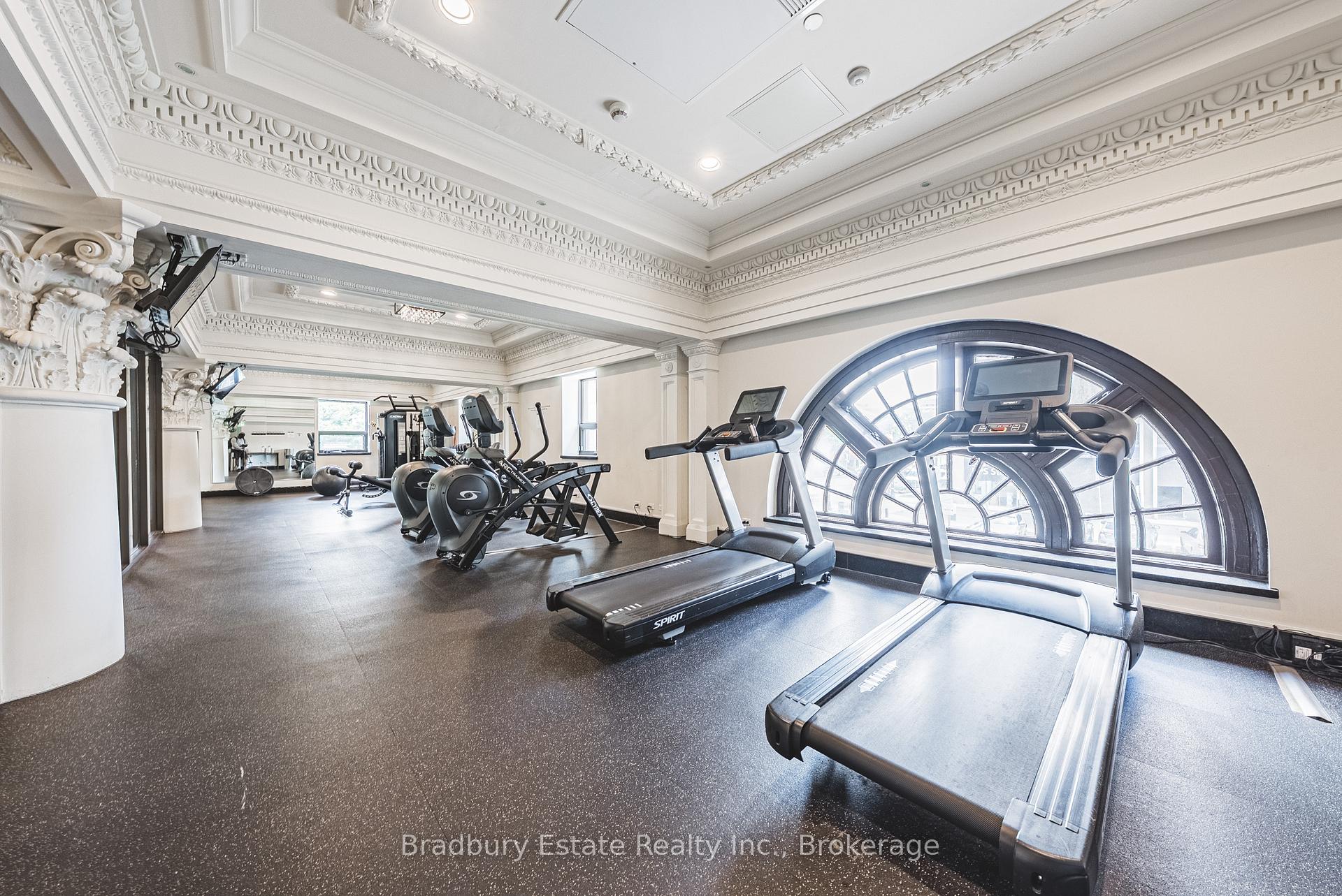 Photo 18 of Unit 819, 118 King Street E, Hamilton, Beasley — HOMEH