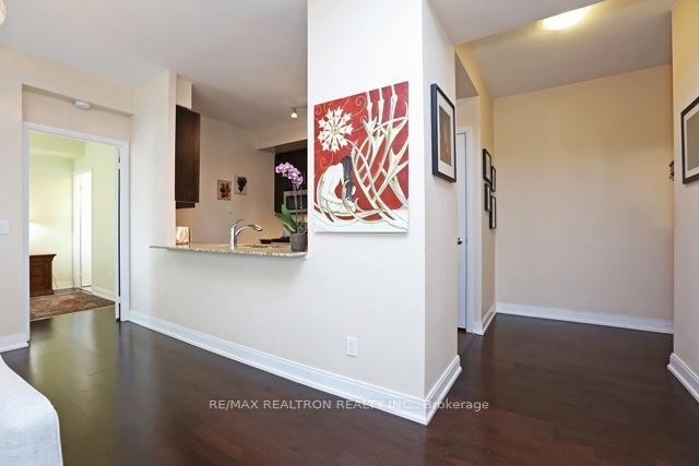 Photo 9 of Unit 1507, 88 Broadway Avenue, Toronto, Mount Pleasant West — HOMEH