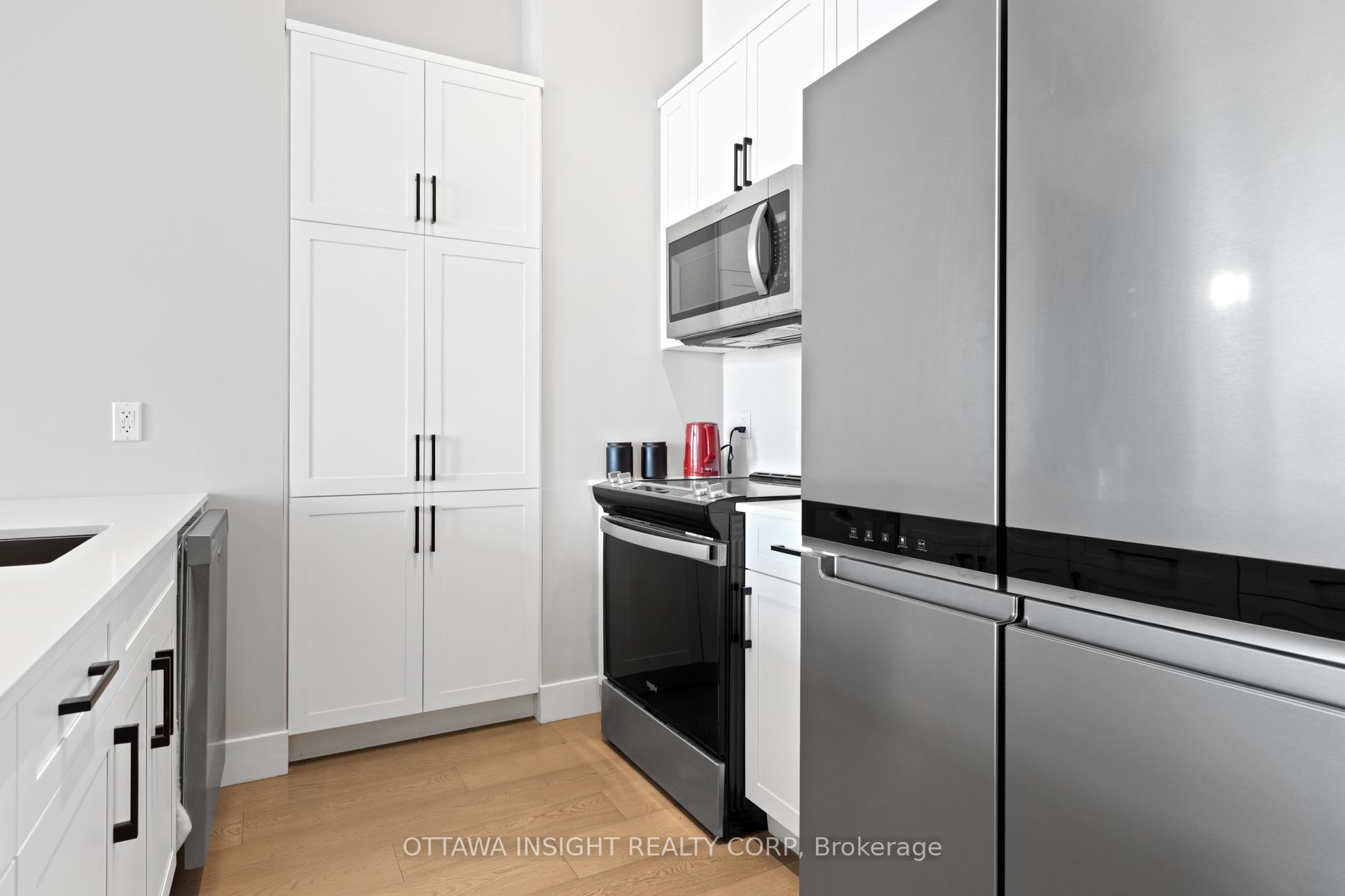 Photo 4 of Unit 2EB, 180 Kanata Avenue, Ottawa, Kanata - Kanata Lakes/Heritage Hills — HOMEH
