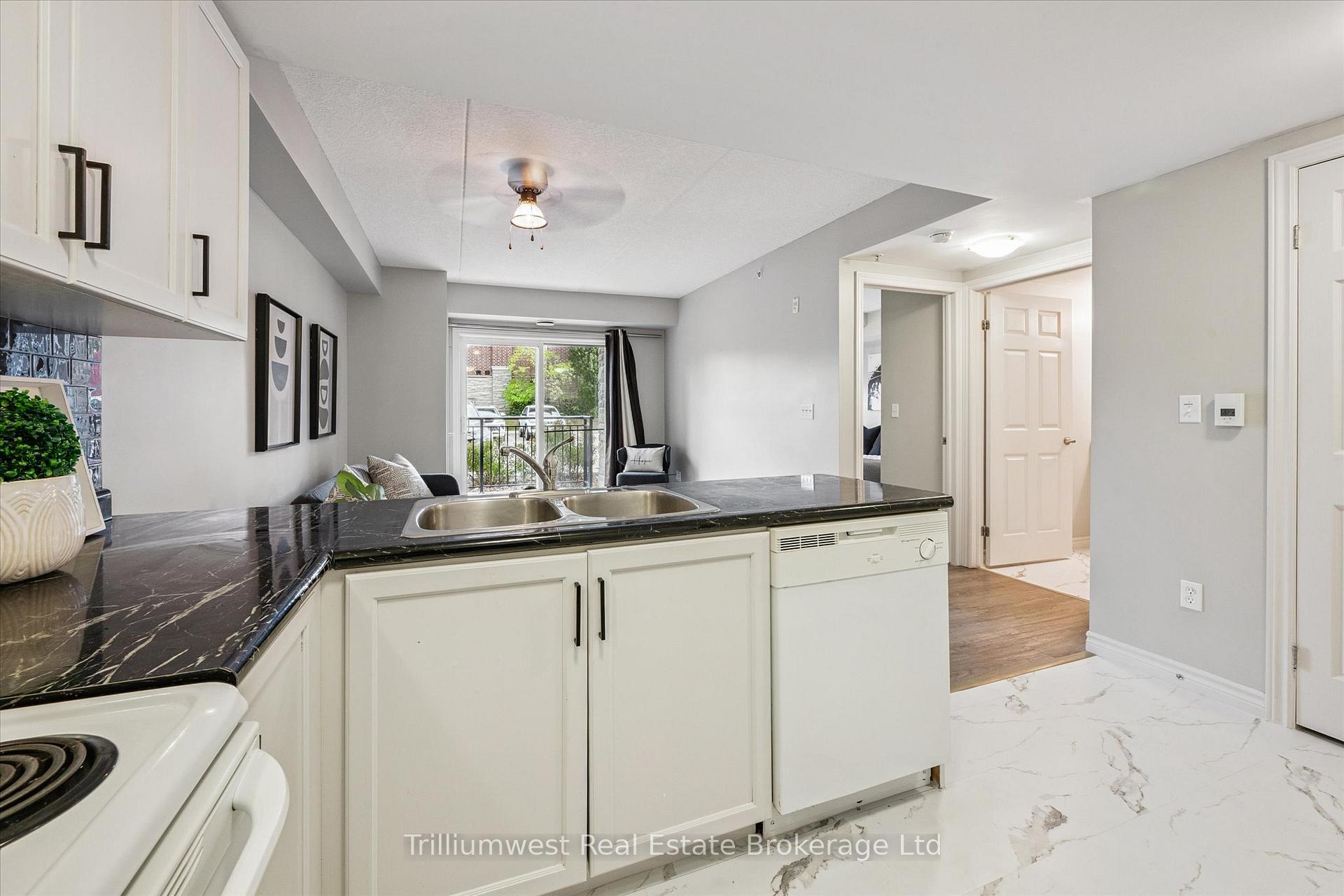 Photo 4 of Unit 109, 39 Goodwin Drive, Guelph, Pineridge/Westminster Woods — HOMEH