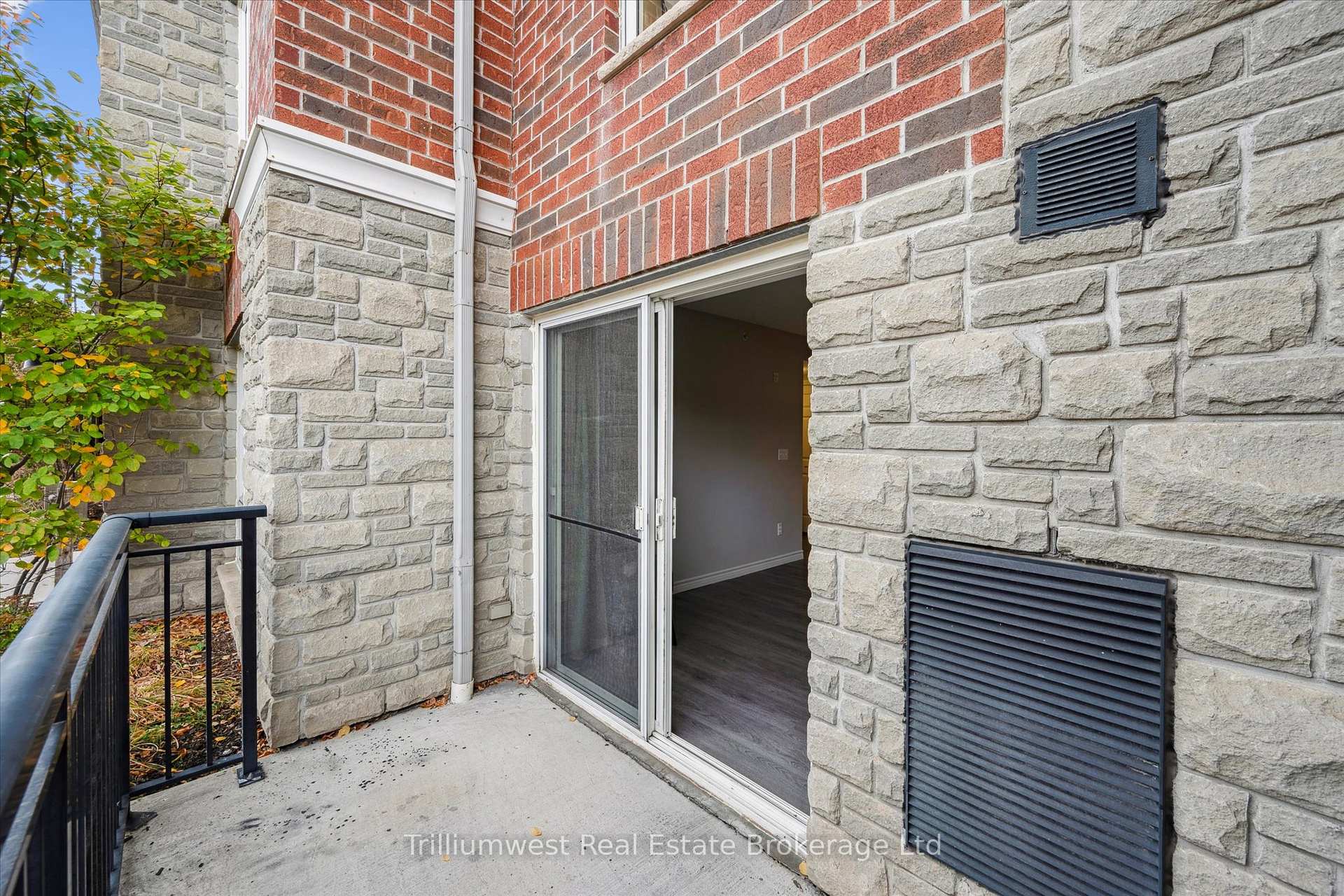 Photo 7 of Unit 109, 39 Goodwin Drive, Guelph, Pineridge/Westminster Woods — HOMEH