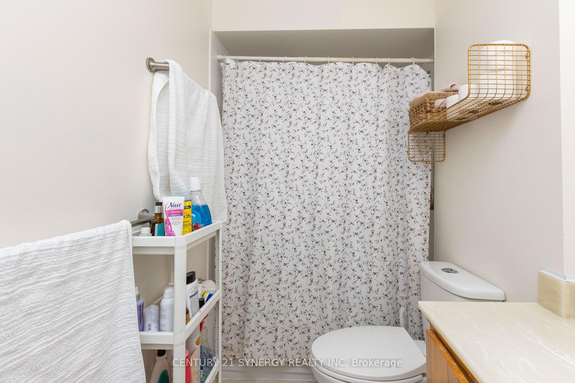 Photo 5 of Unit 1102, 20 Chesterton Drive, Ottawa, Borden Farm/Stewart Farm/Carleton Heights/Parkwood Hills — HOMEH