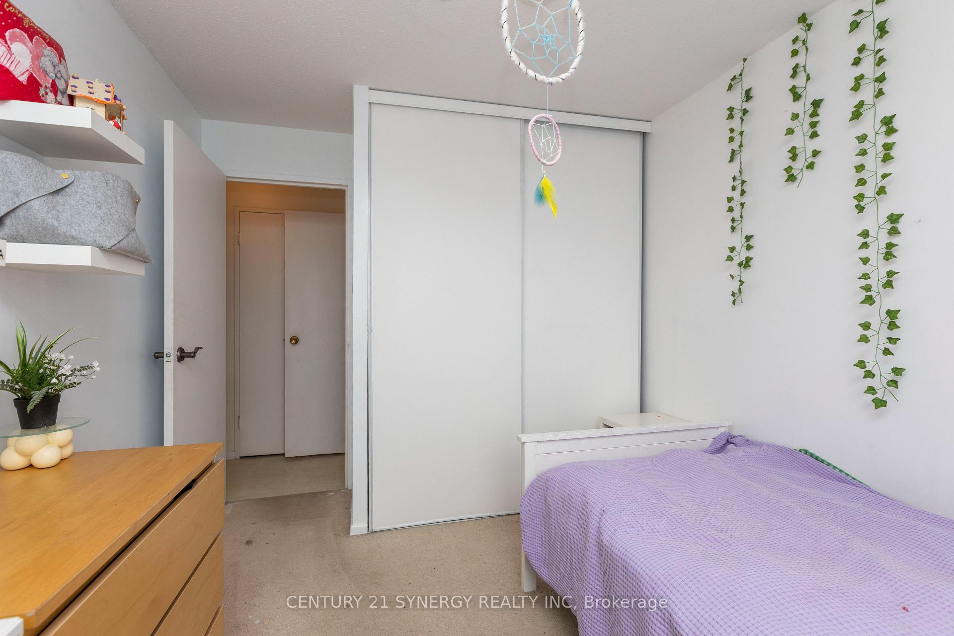 Photo 10 of Unit 1102, 20 Chesterton Drive, Ottawa, Borden Farm/Stewart Farm/Carleton Heights/Parkwood Hills — HOMEH